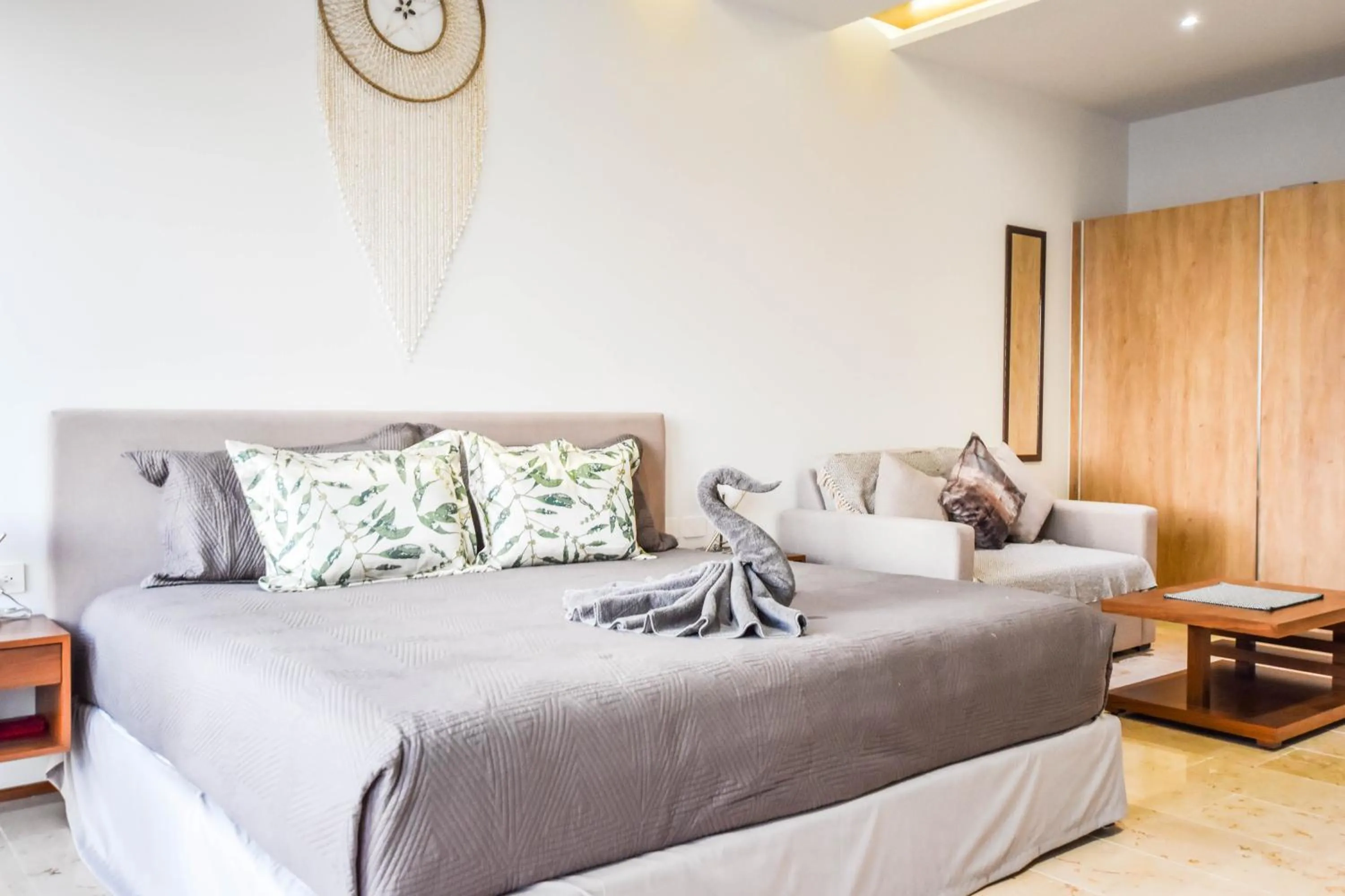 Bedroom, Bed in Lil town Menesse by Casago