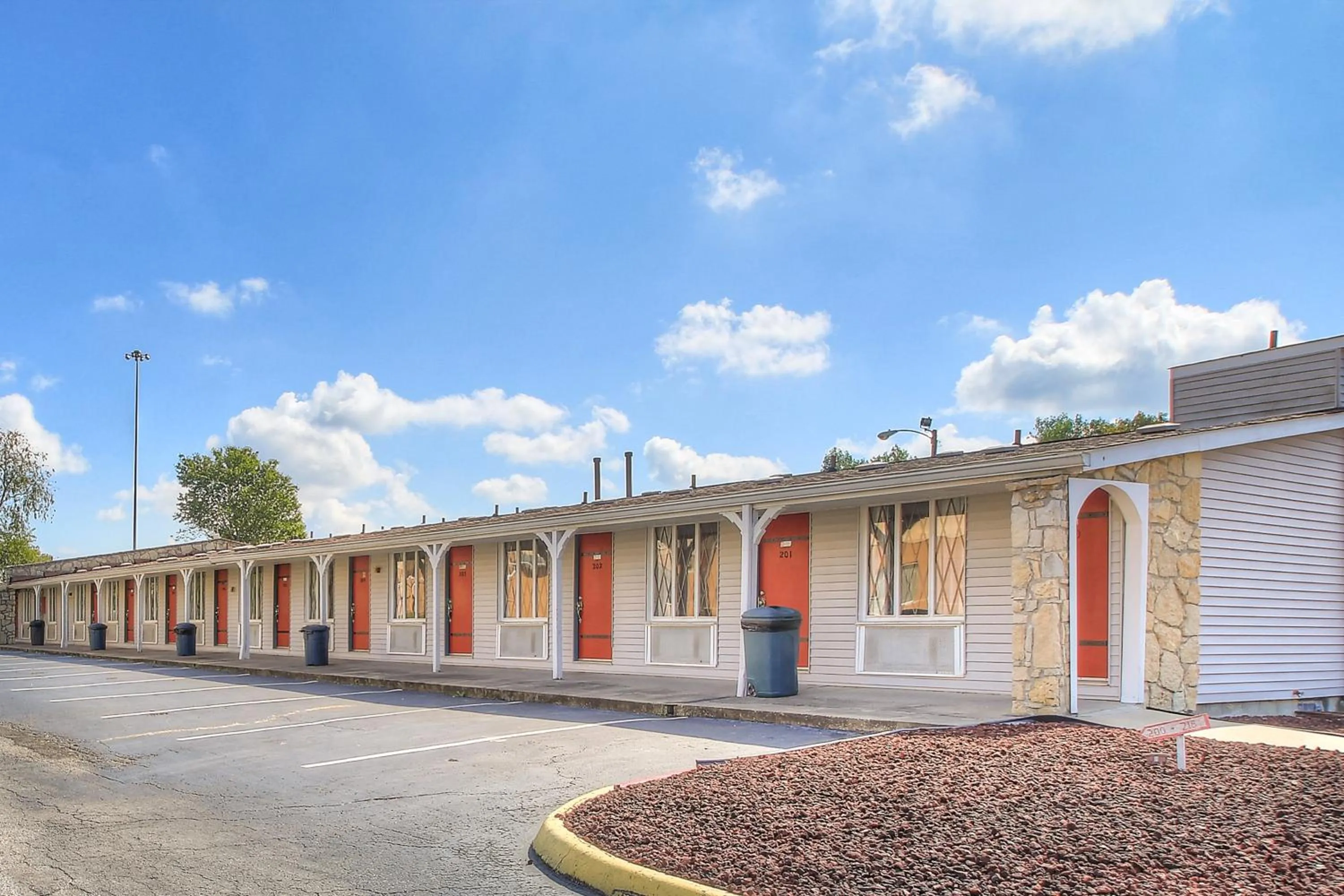 Property building in Corbin Inn