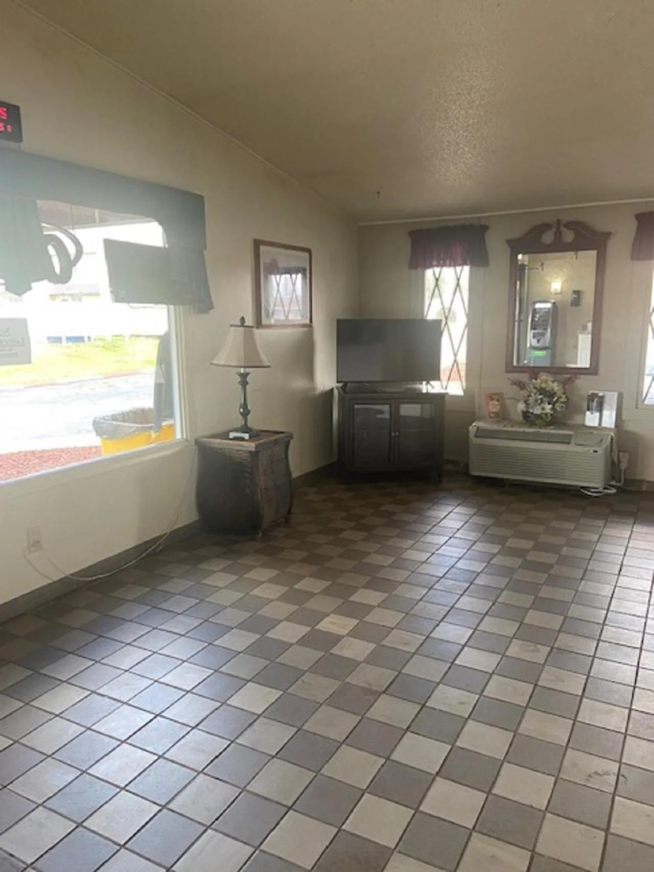 Lobby or reception in Corbin Inn