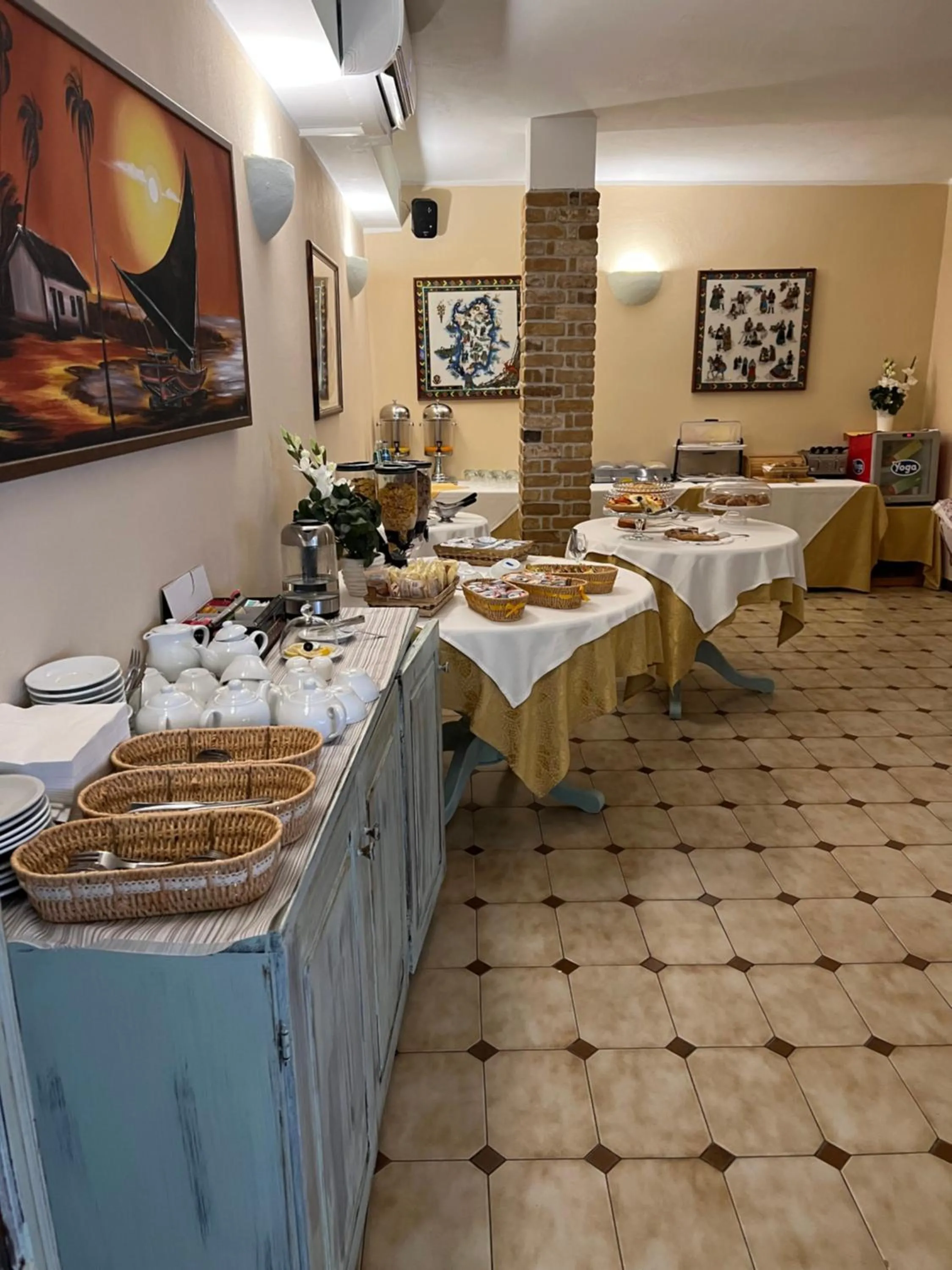 Breakfast in Hotel Geranio Rosso
