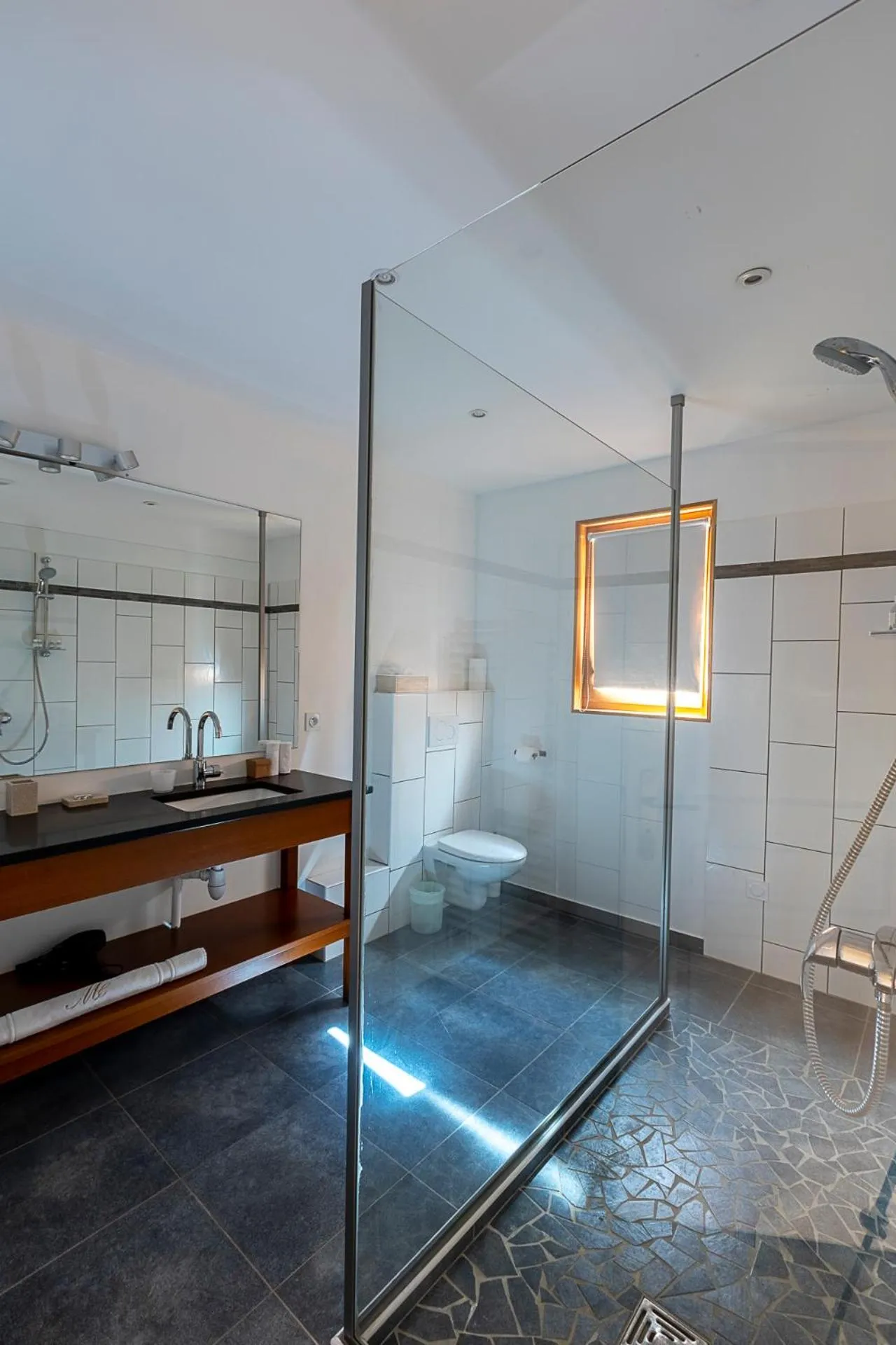 Shower in Mas de Capelou