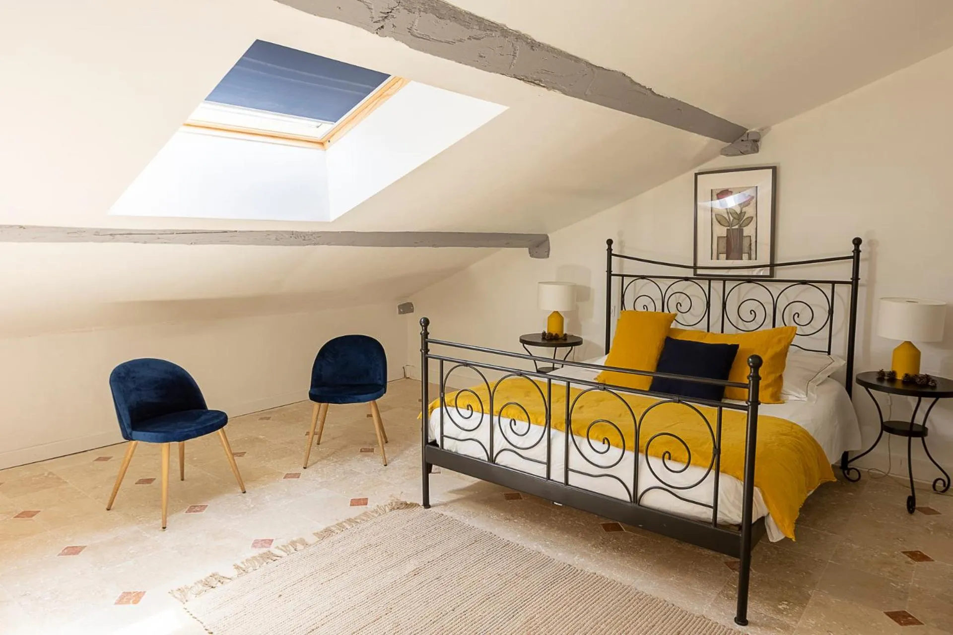 Bedroom, Bed in Mas de Capelou