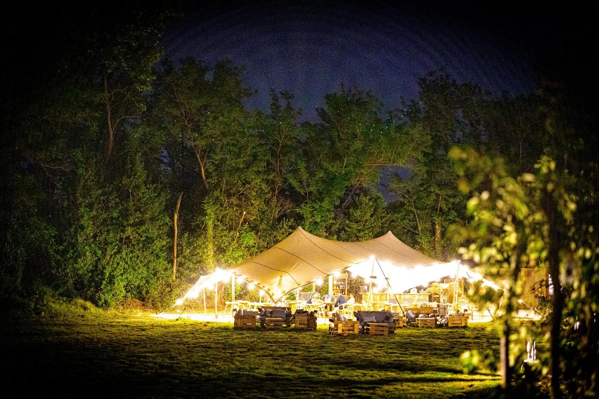 Restaurant/places to eat in Mas de Capelou