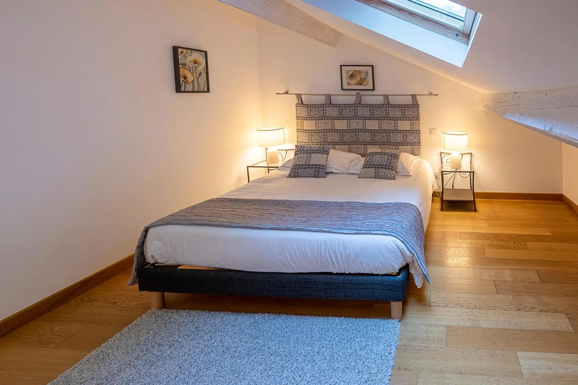 Bedroom, Bed in Mas de Capelou