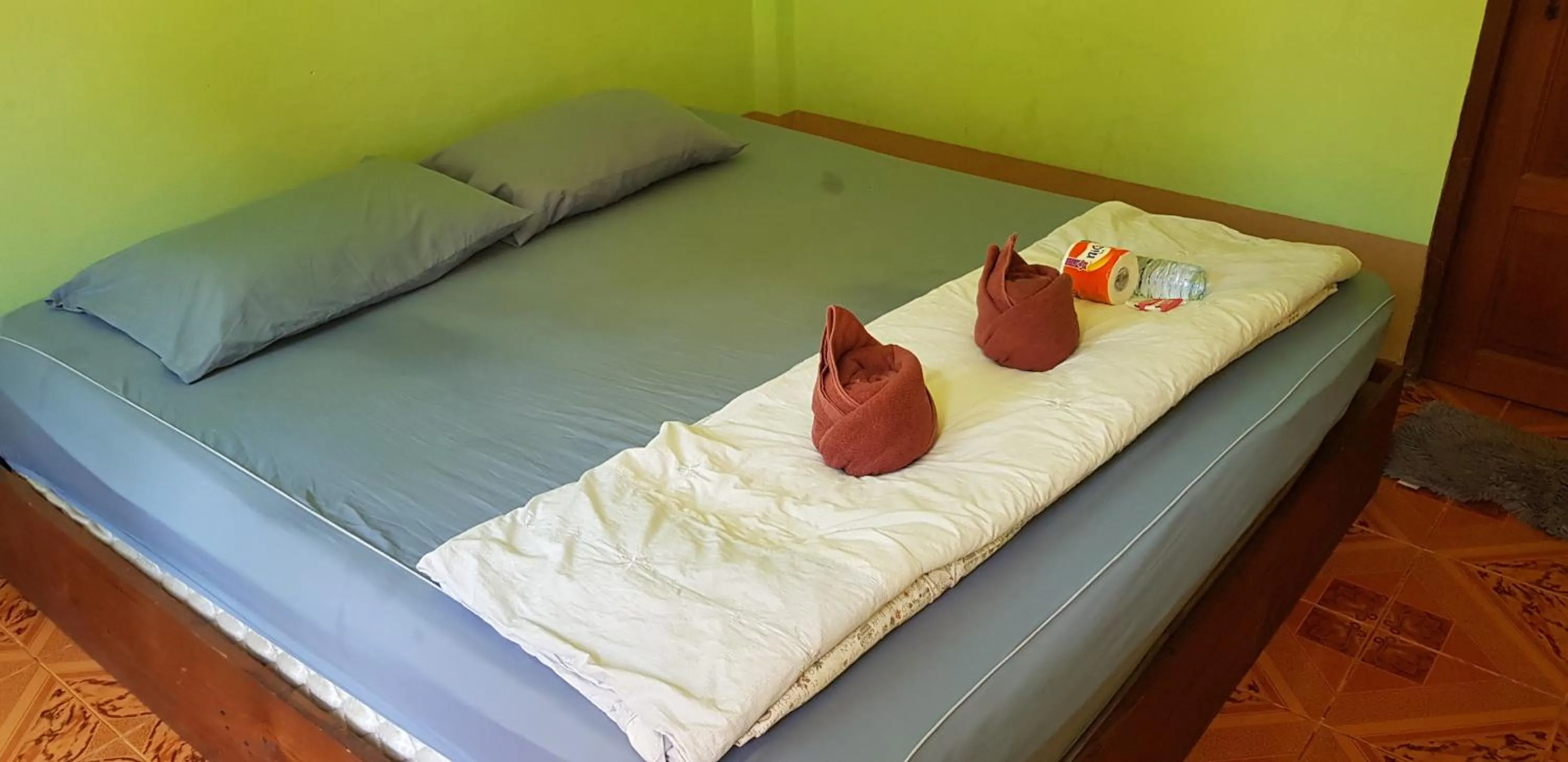 Bed in Peace of Love Pai