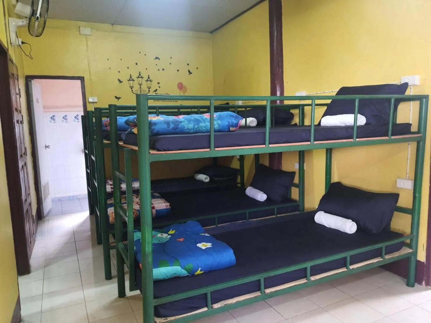 Bed in Peace of Love Pai