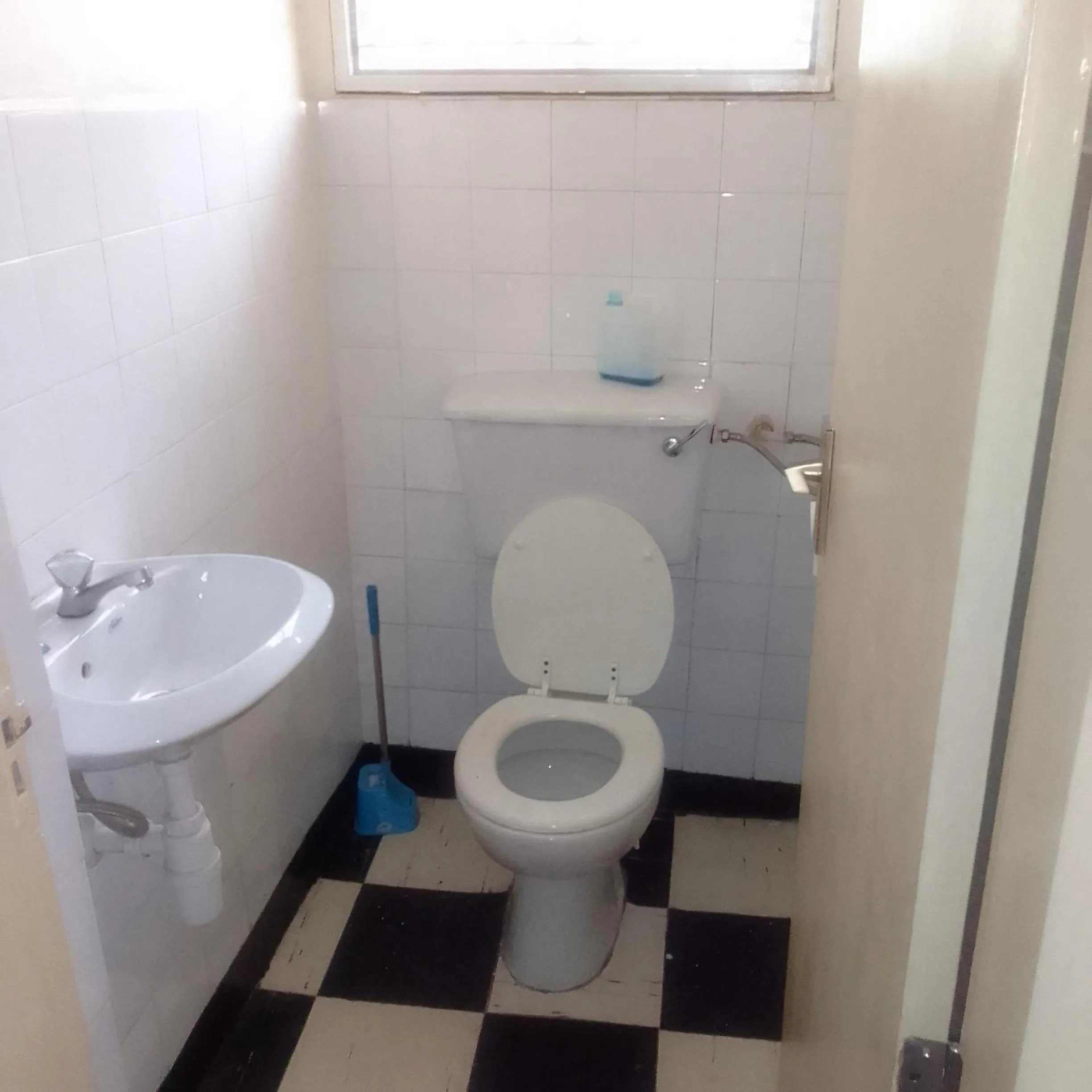 Shower in Dream jet suites