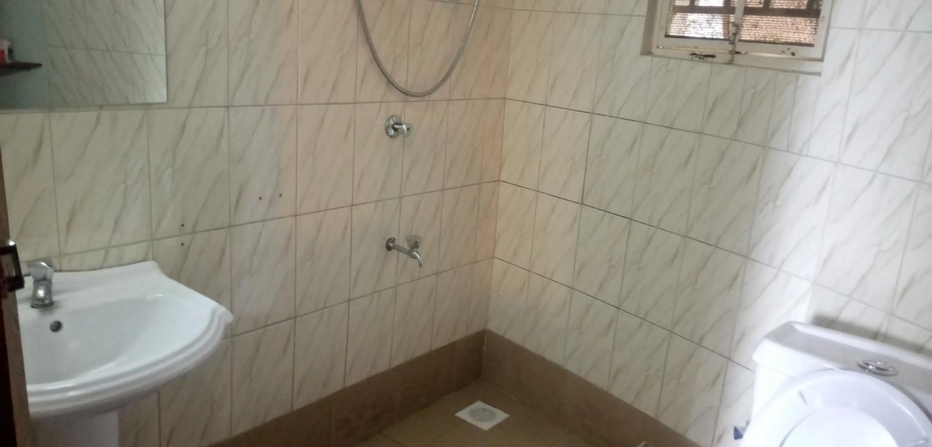 Bathroom in Dream jet suites