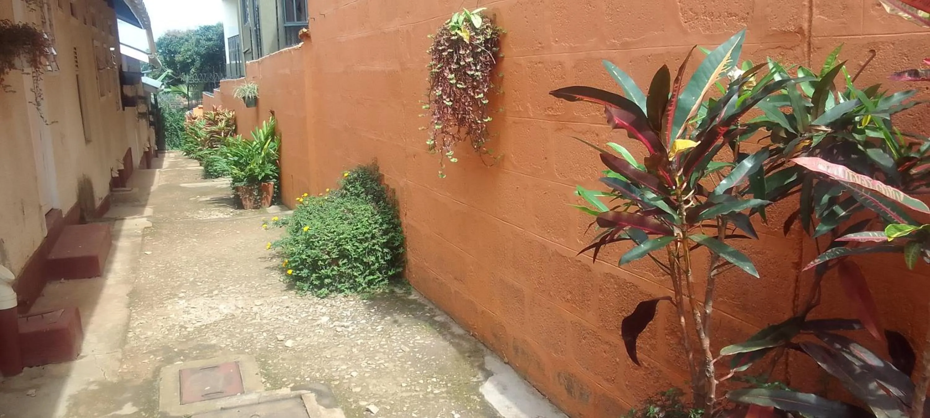 Facade/entrance in Dream jet suites