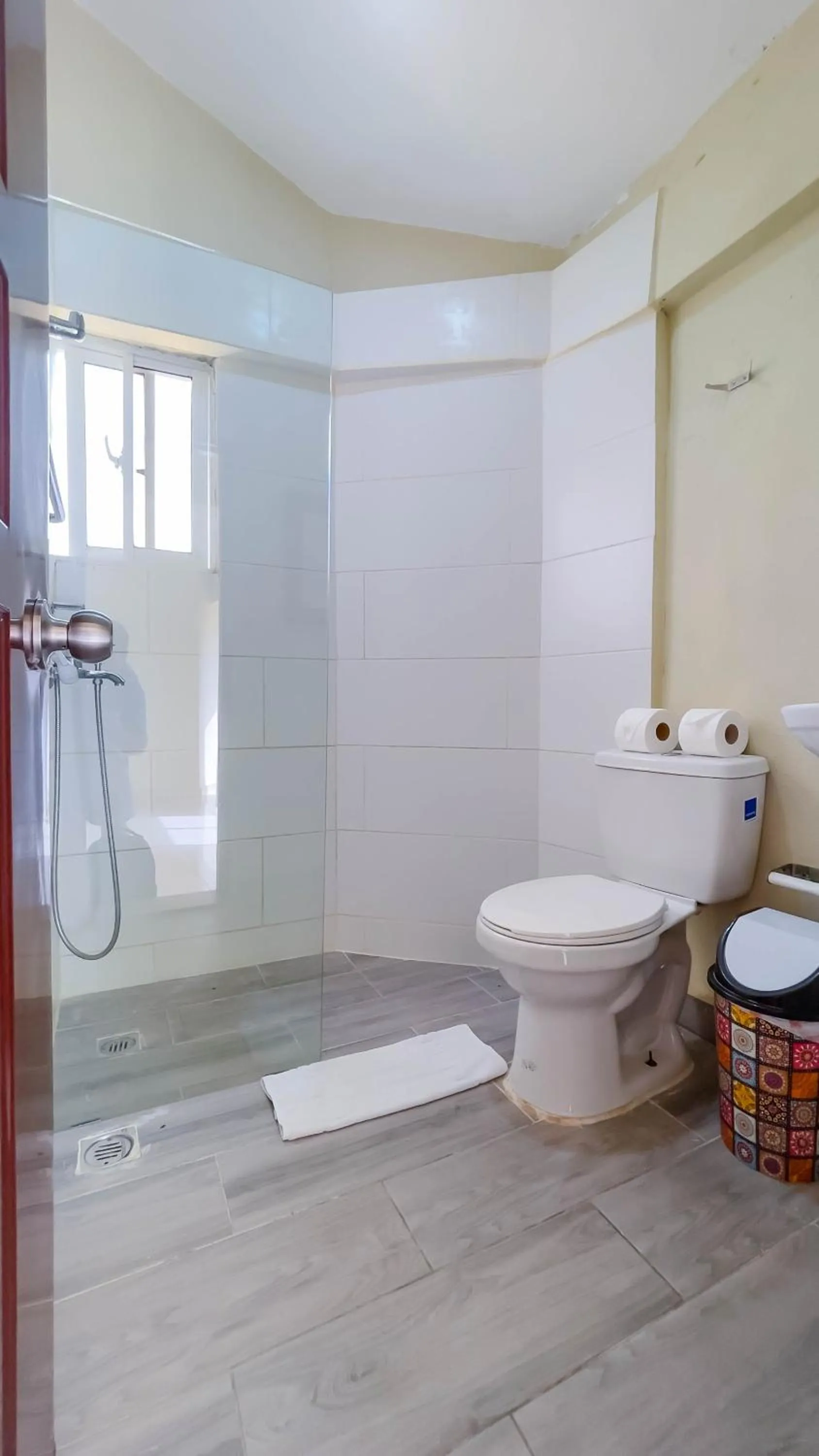 Shower in Hotel Turístico Marian