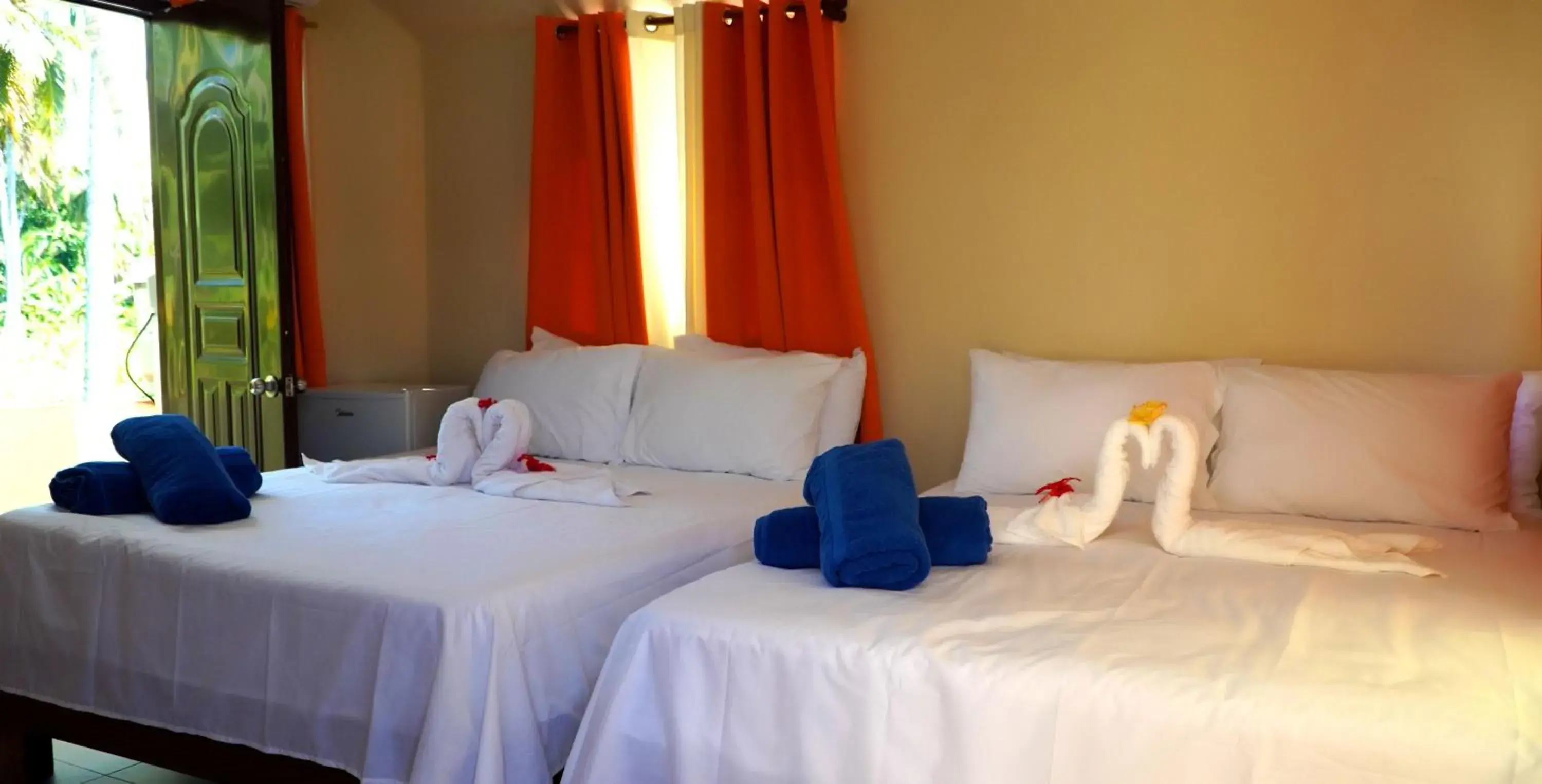 Twin Room in Hotel Turístico Marian Twin Room in Hotel Turístico Marian