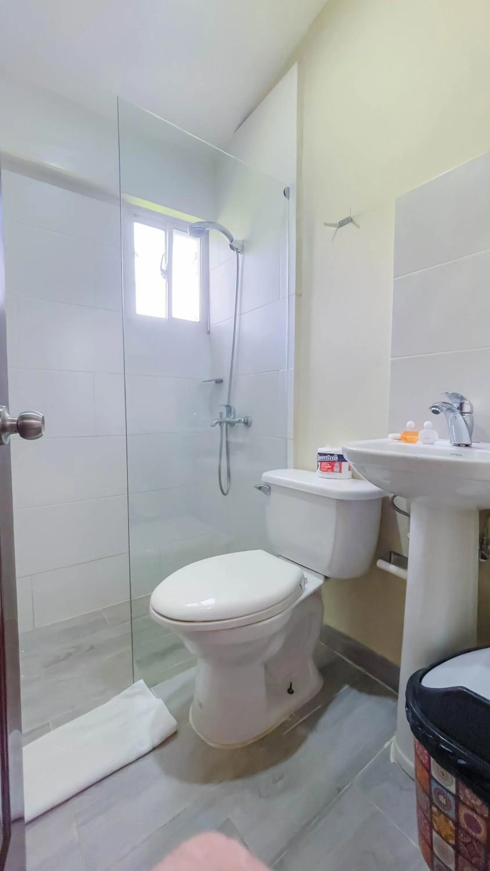 Shower in Hotel Turístico Marian