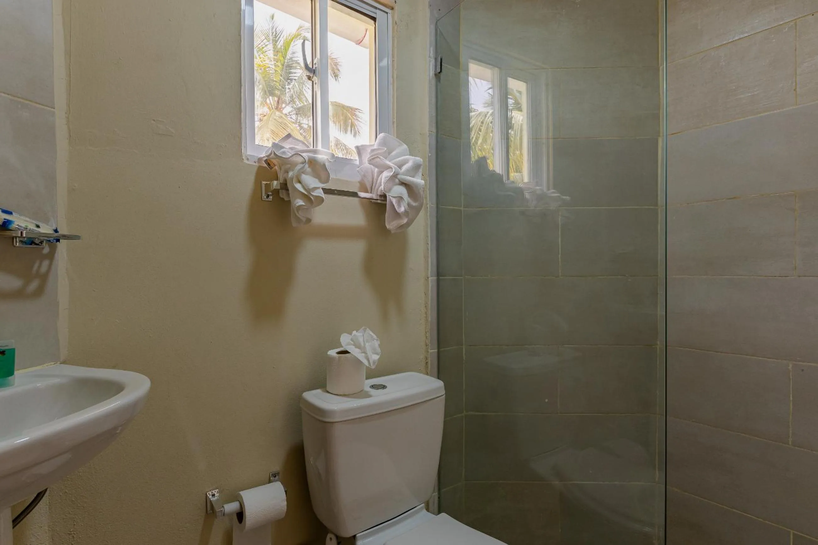 Bathroom in Hotel Turístico Marian