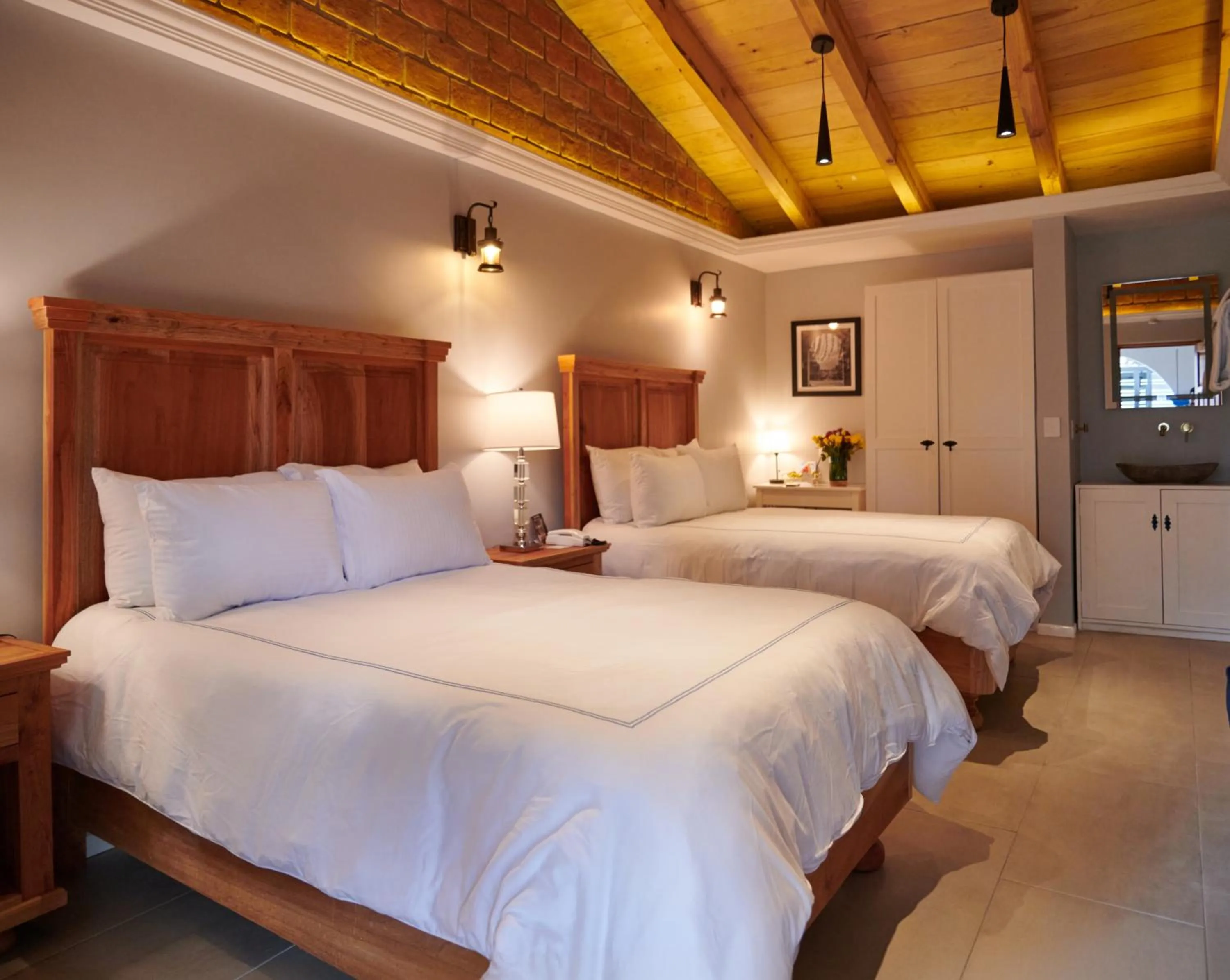 Bedroom, Bed in Hacienda Valentino