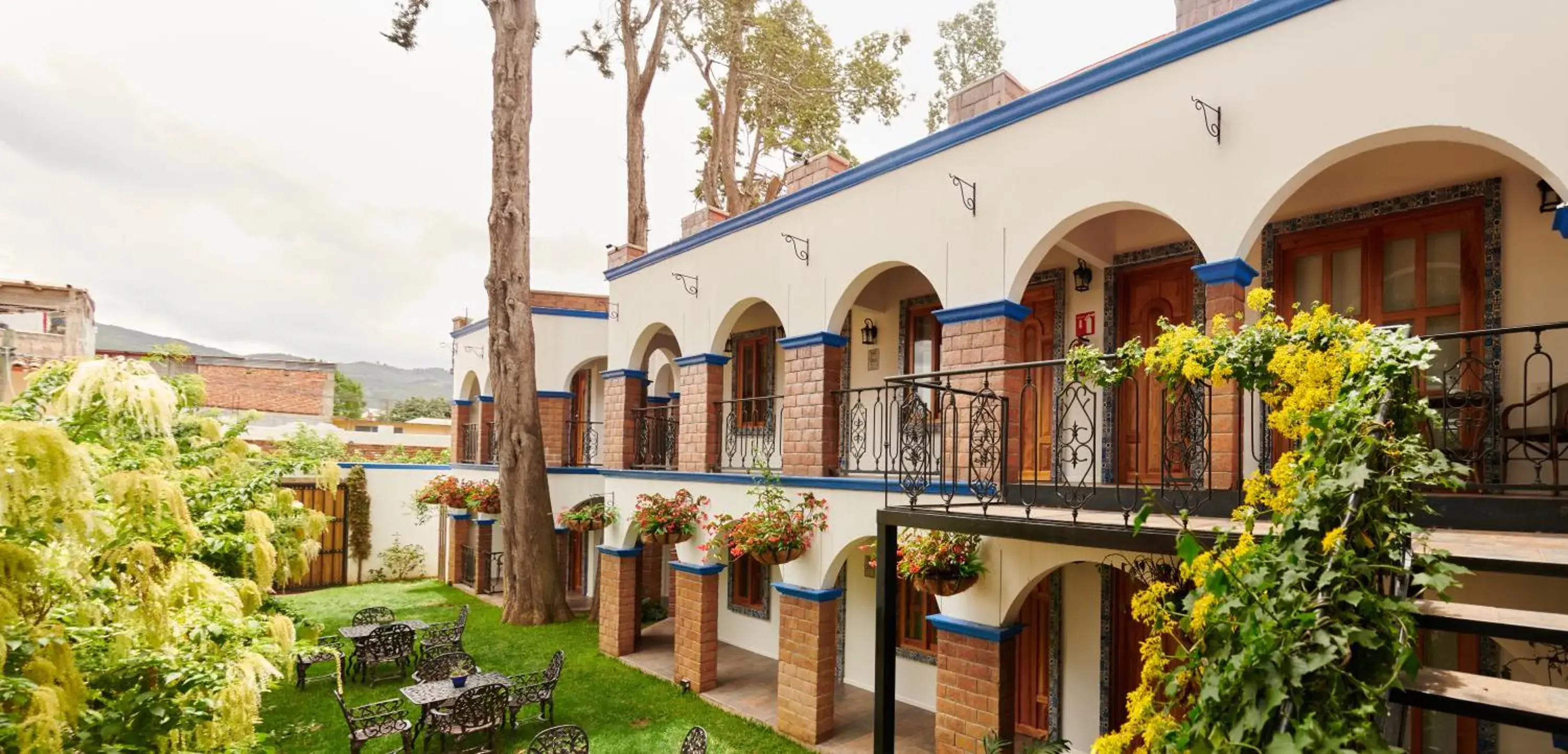 Property building in Hacienda Valentino Property building in Hacienda Valentino