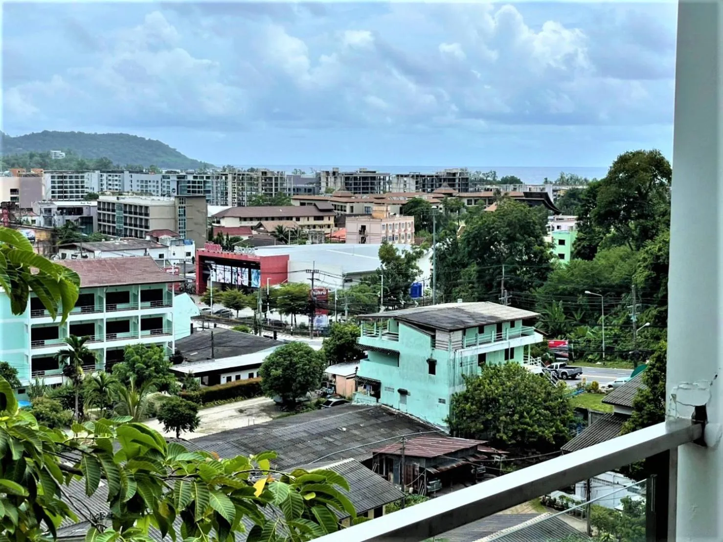 Mountain view in Lae Lay Suites - Karon Beach