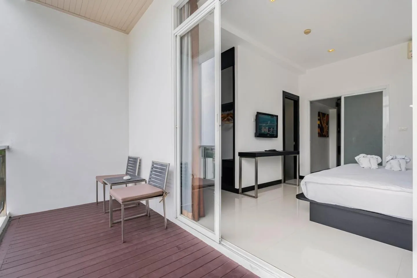 Photo of the whole room in Lae Lay Suites - Karon Beach