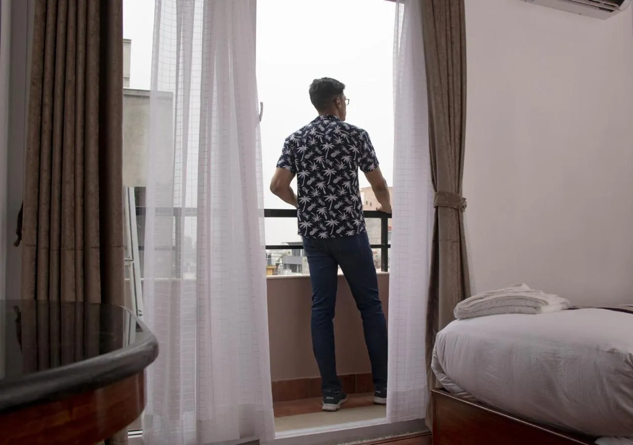 People, Bed in Hotel New Era