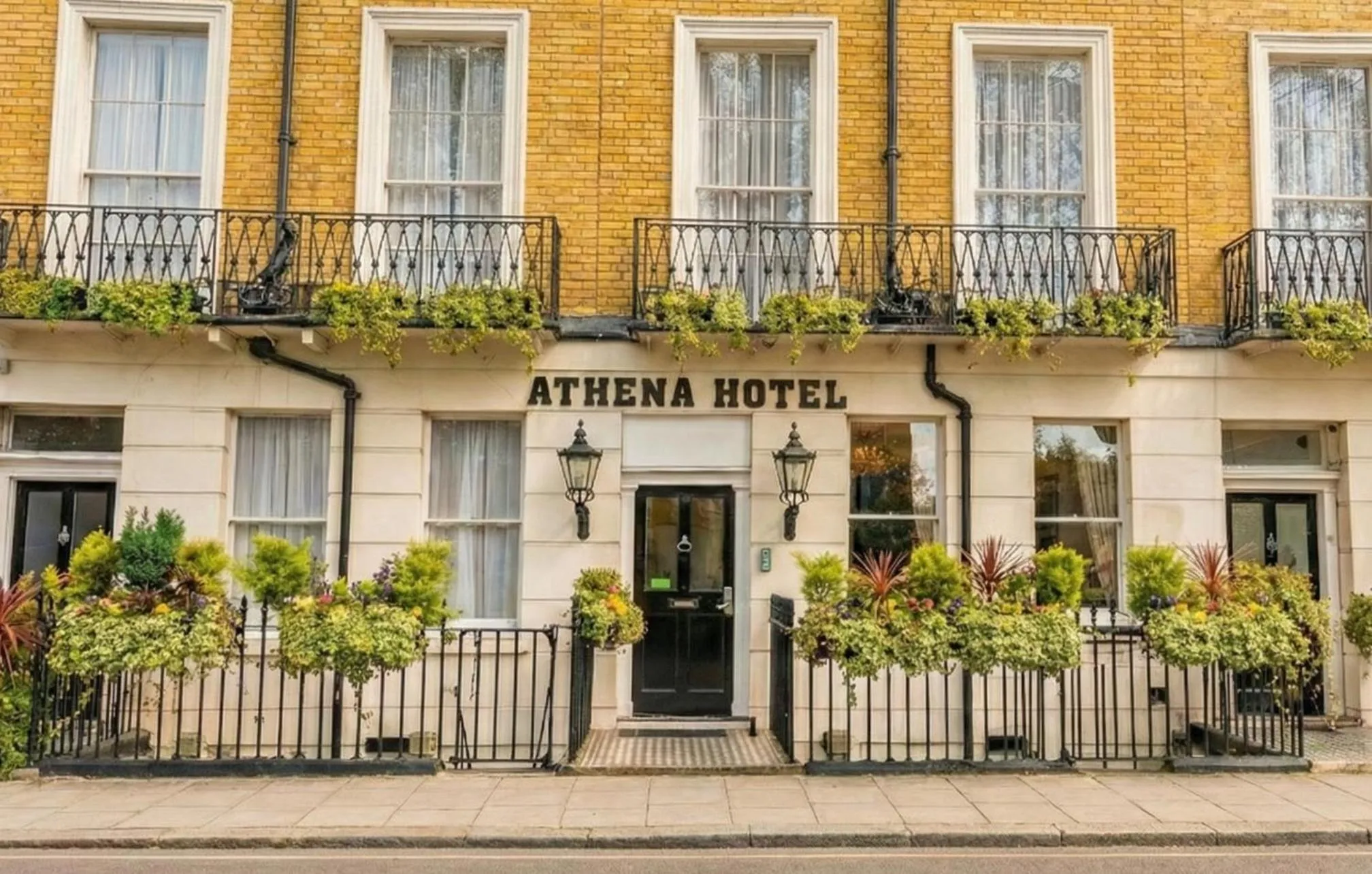 Athena Hotel