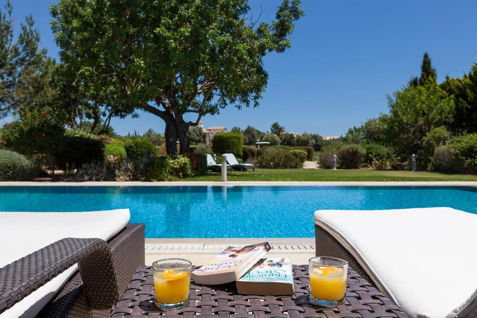 Swimming pool in Aphrodite Hills Rentals - Superior Villas