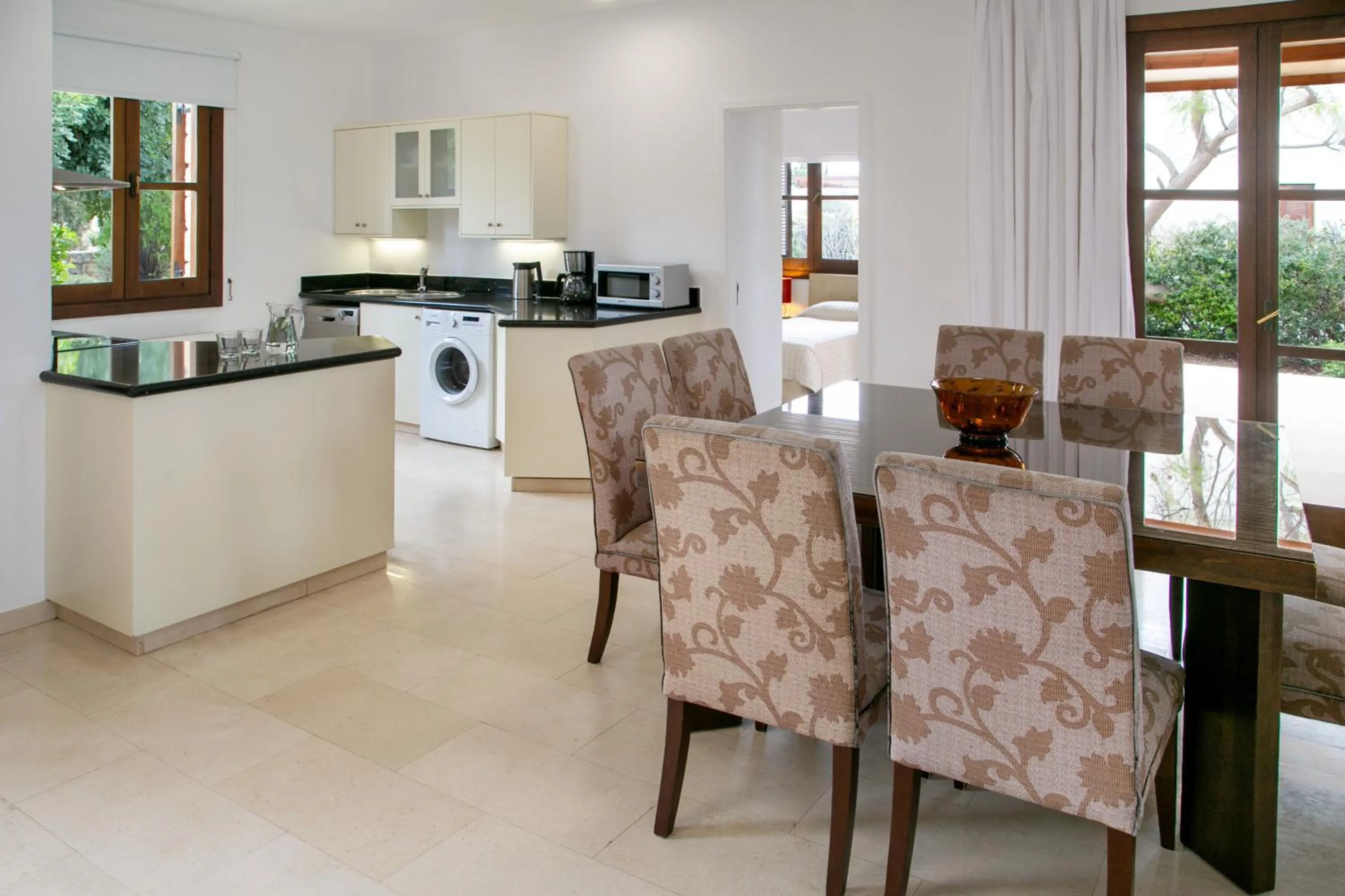 Dining area in Aphrodite Hills Rentals - Superior Villas