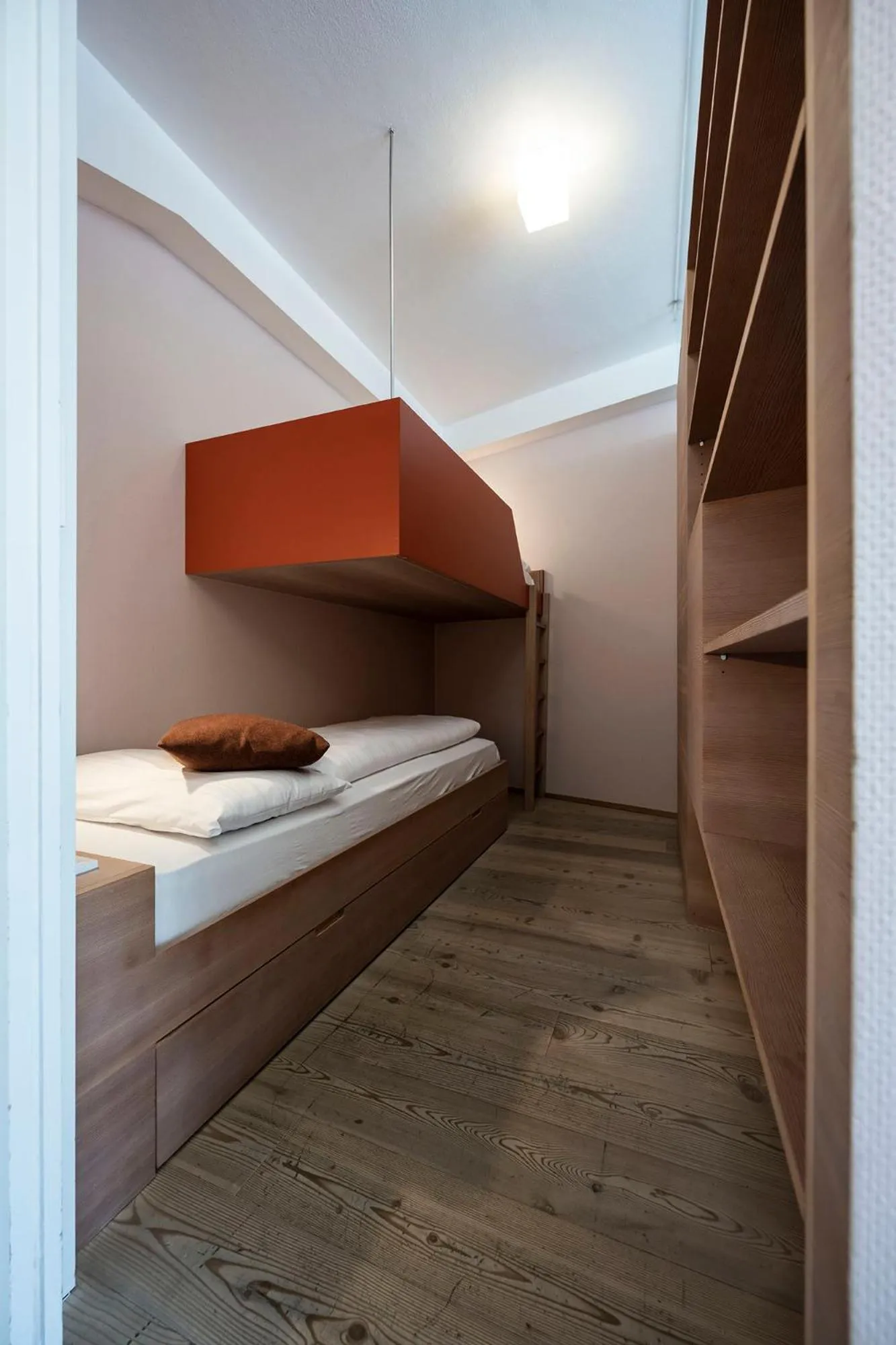 Bedroom, Bed in Residence Königswarte Strata Sexten