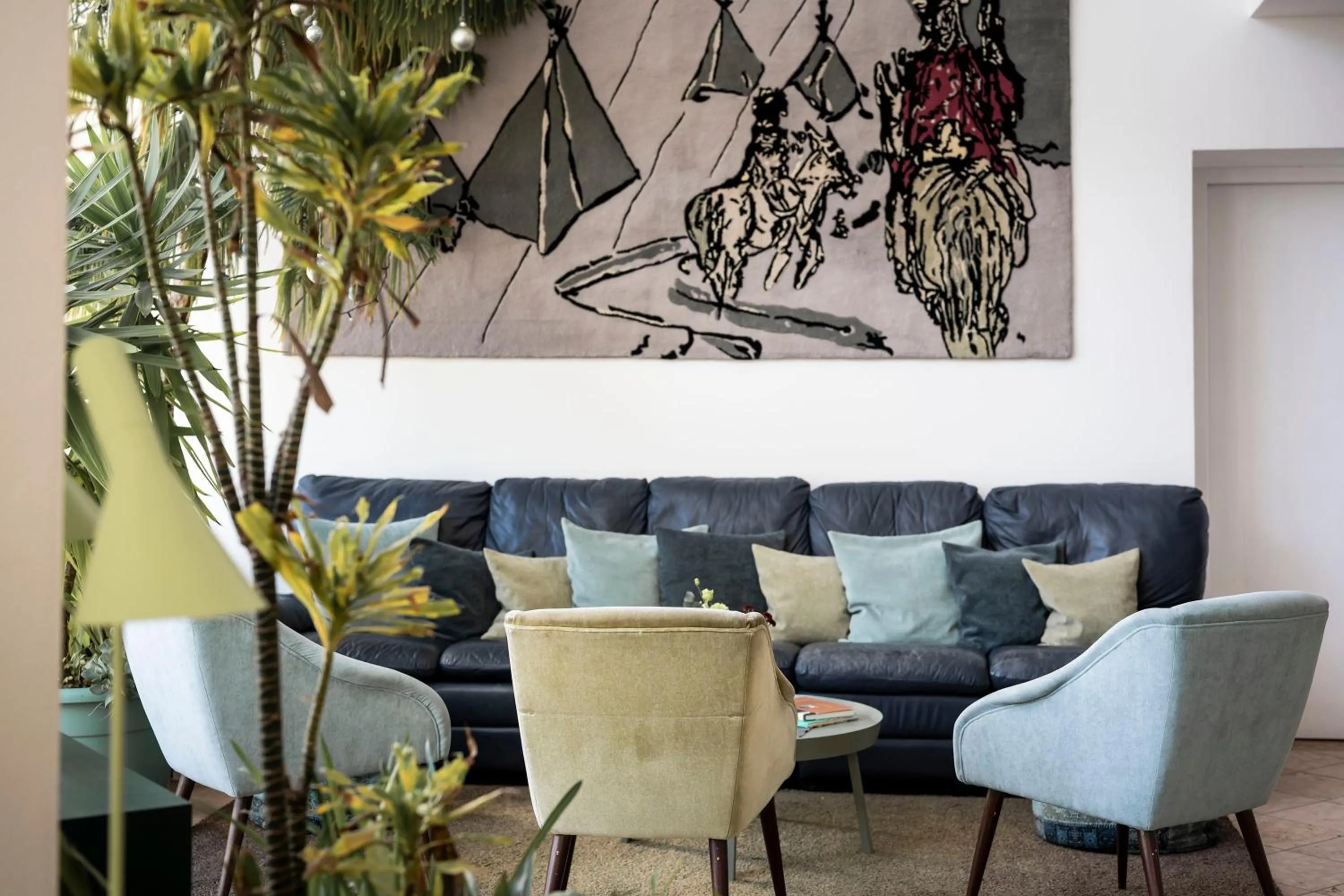 Communal lounge/ TV room in Residence Königswarte Strata Sexten