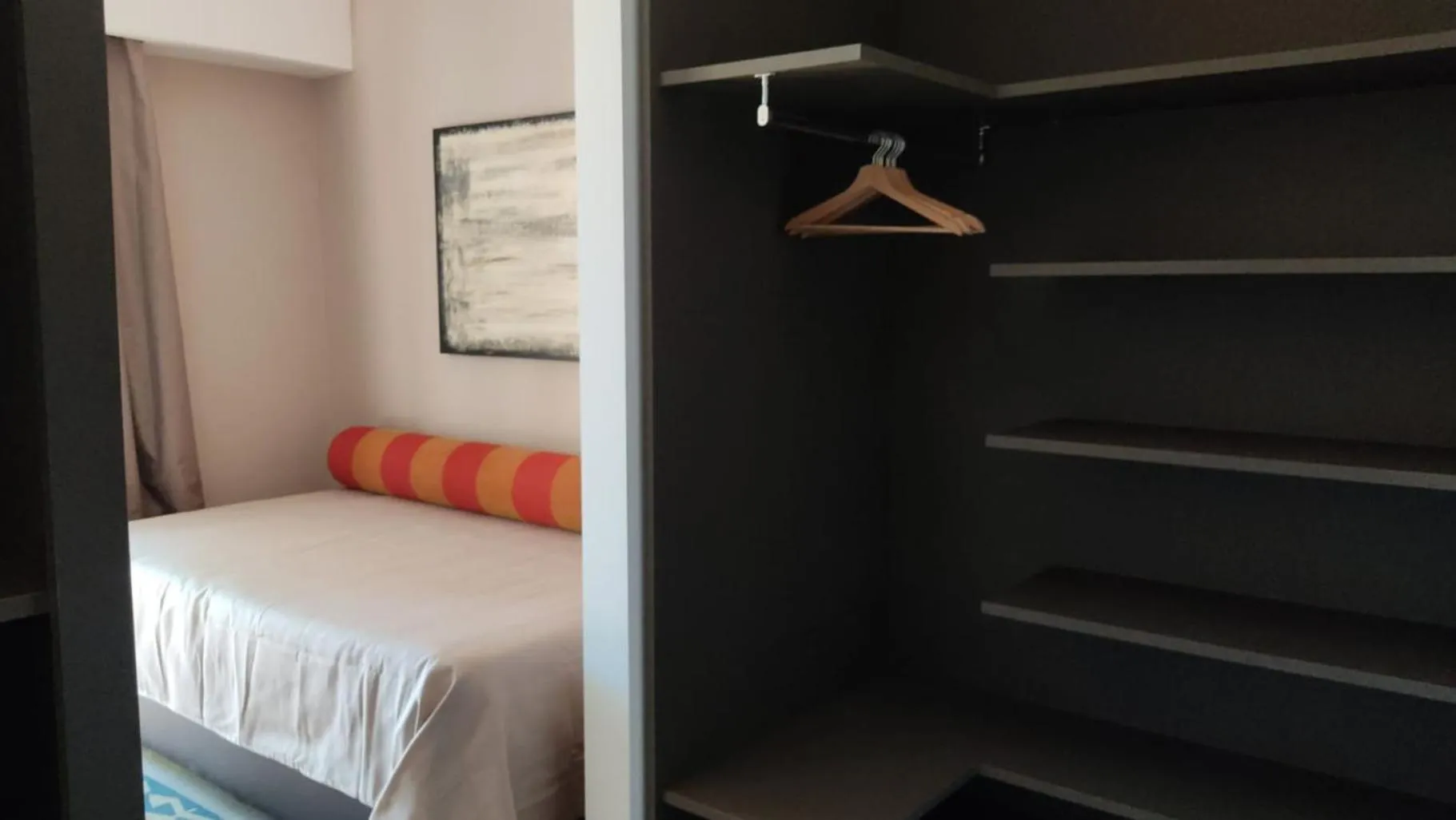 Bedroom, Bed in Araja Villa&Suite by Geocharme