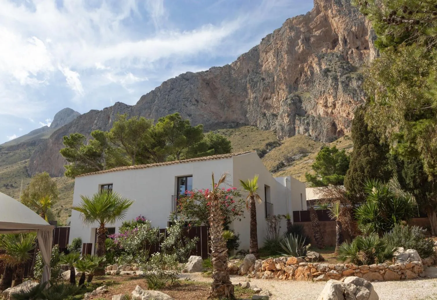 Property building in Araja Villa&Suite by Geocharme