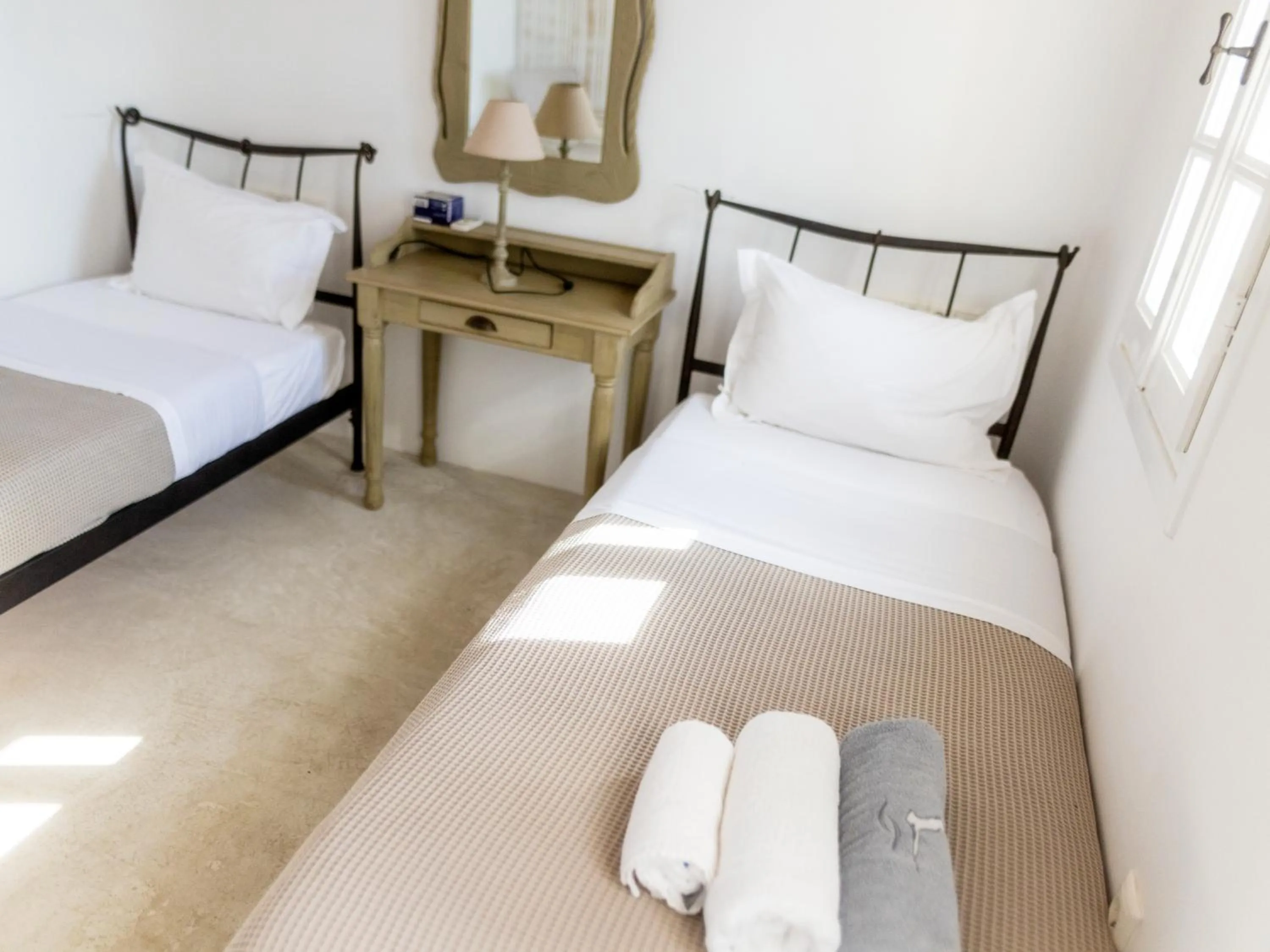 Bedroom in White Rock Suites & Villas