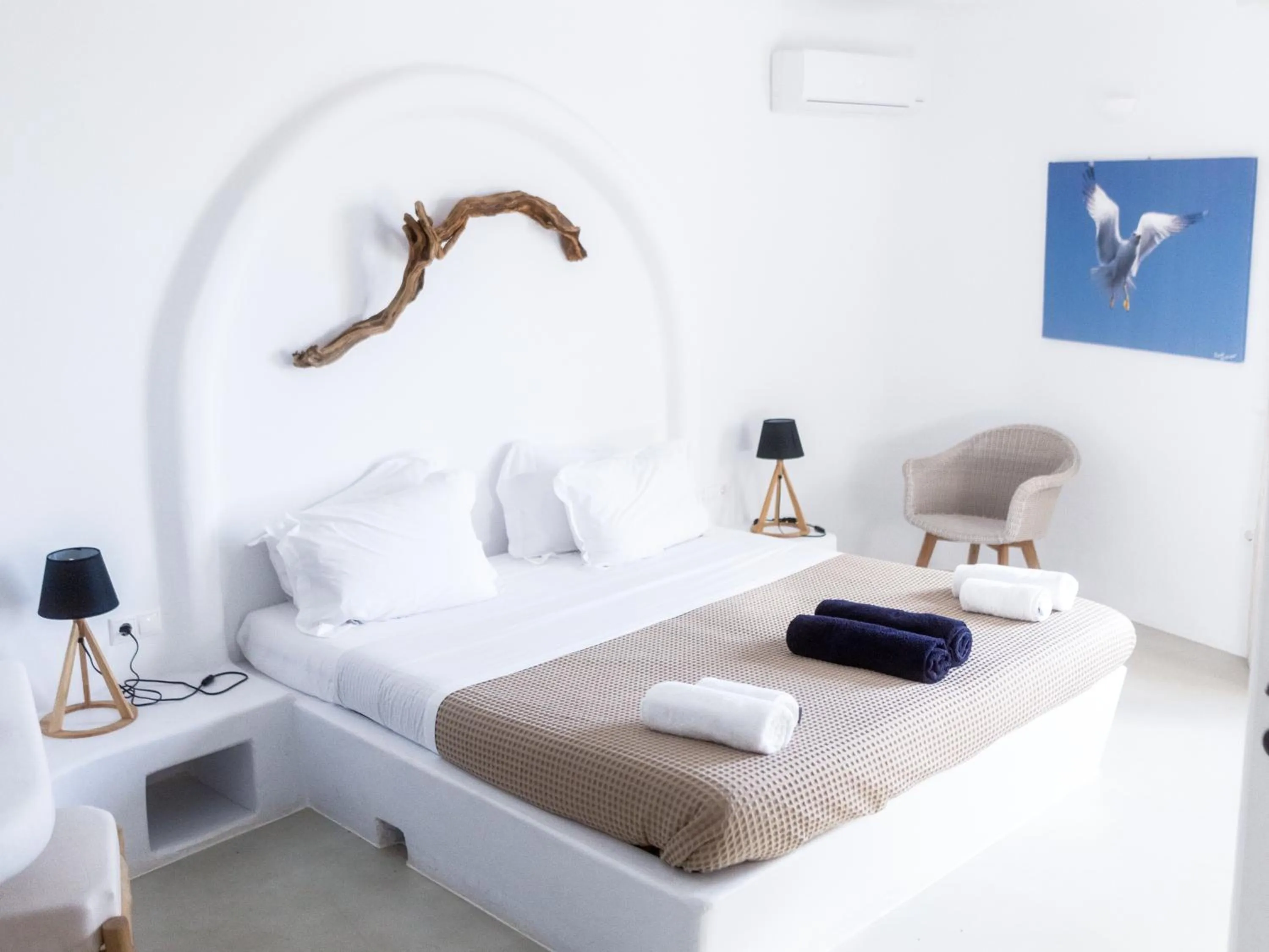 Bedroom in White Rock Suites & Villas