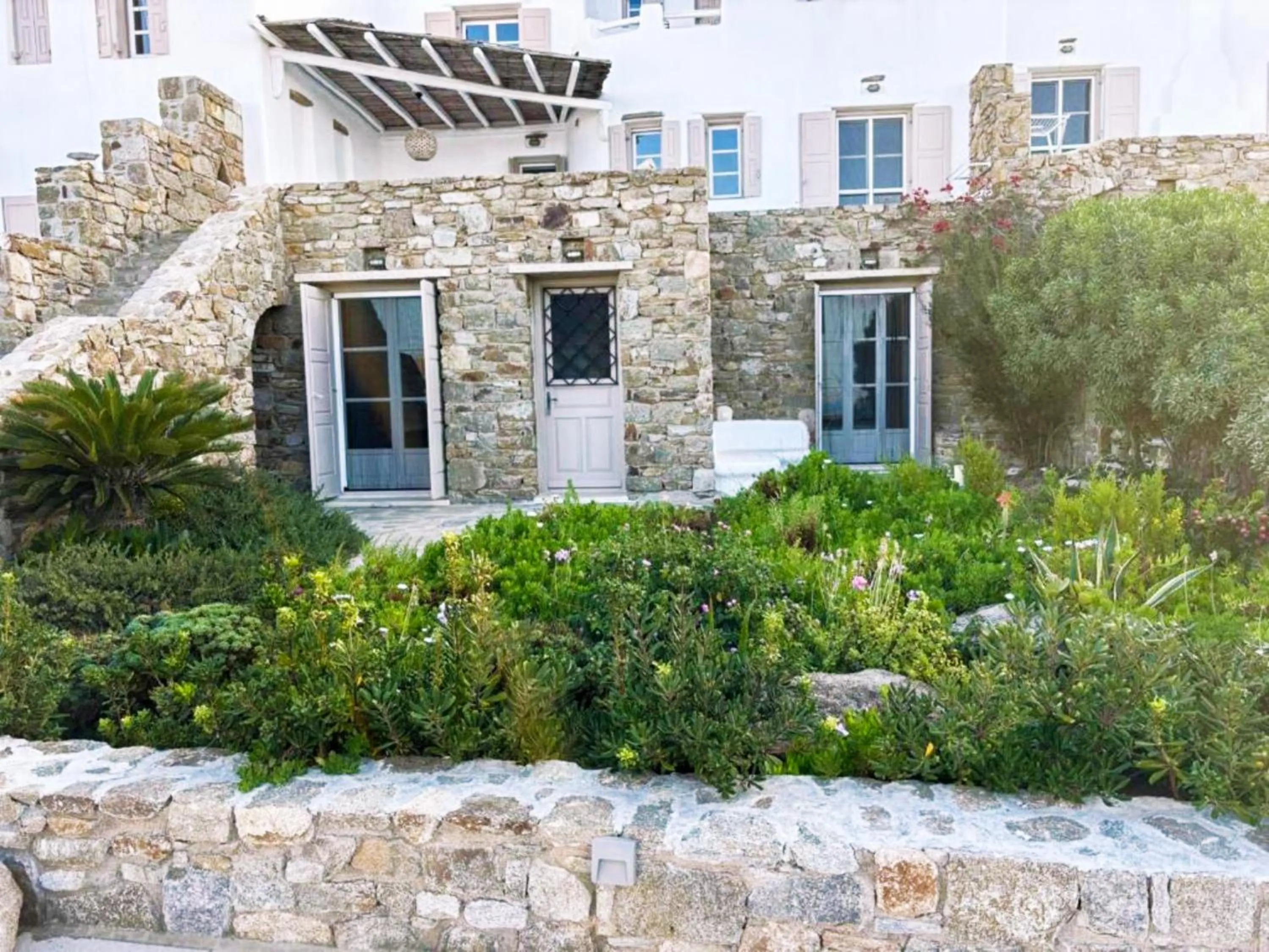 Property building in White Rock Suites & Villas