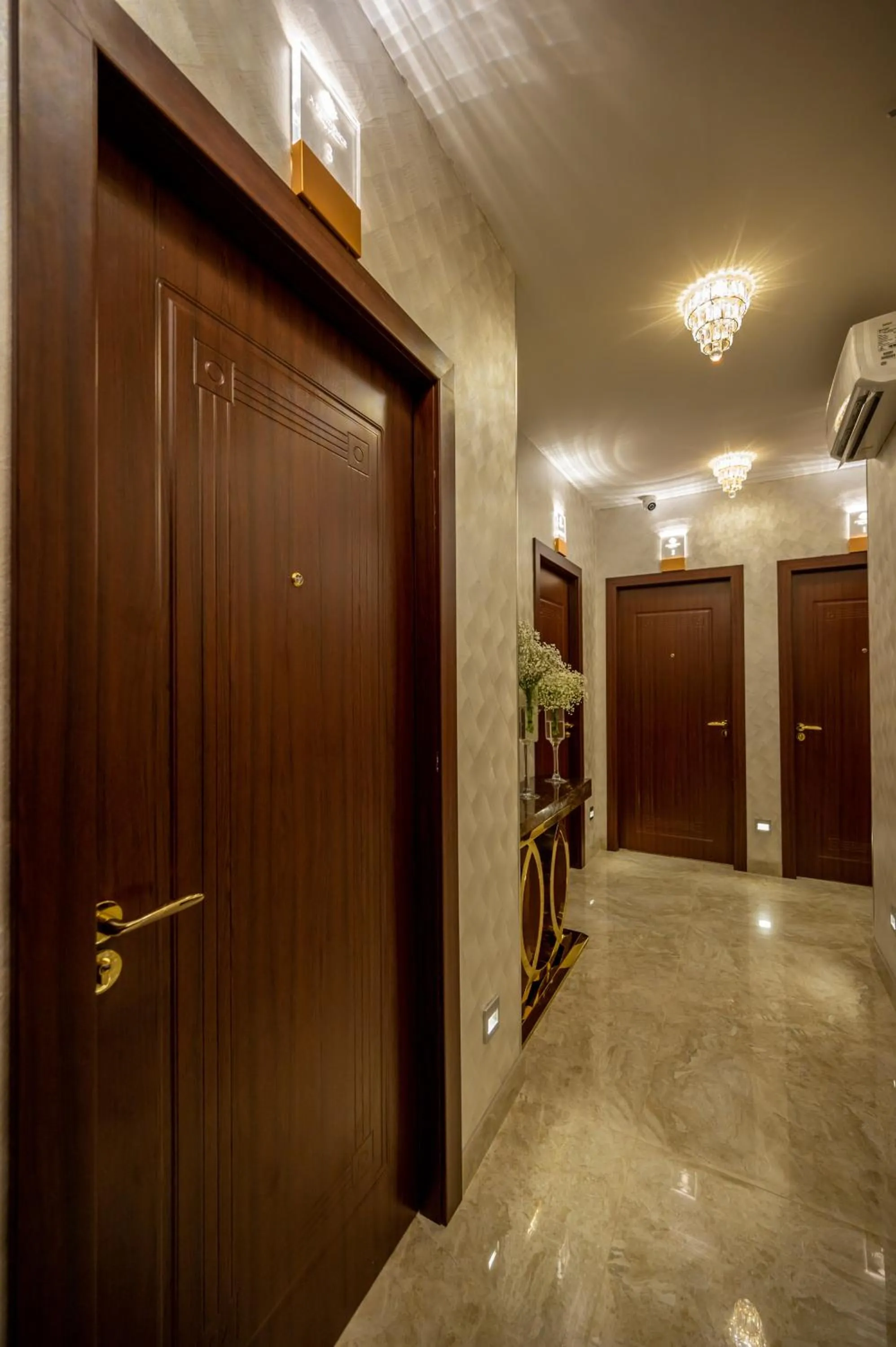 Lobby or reception in A Residence @ Between Hilton & Cititel Hotel