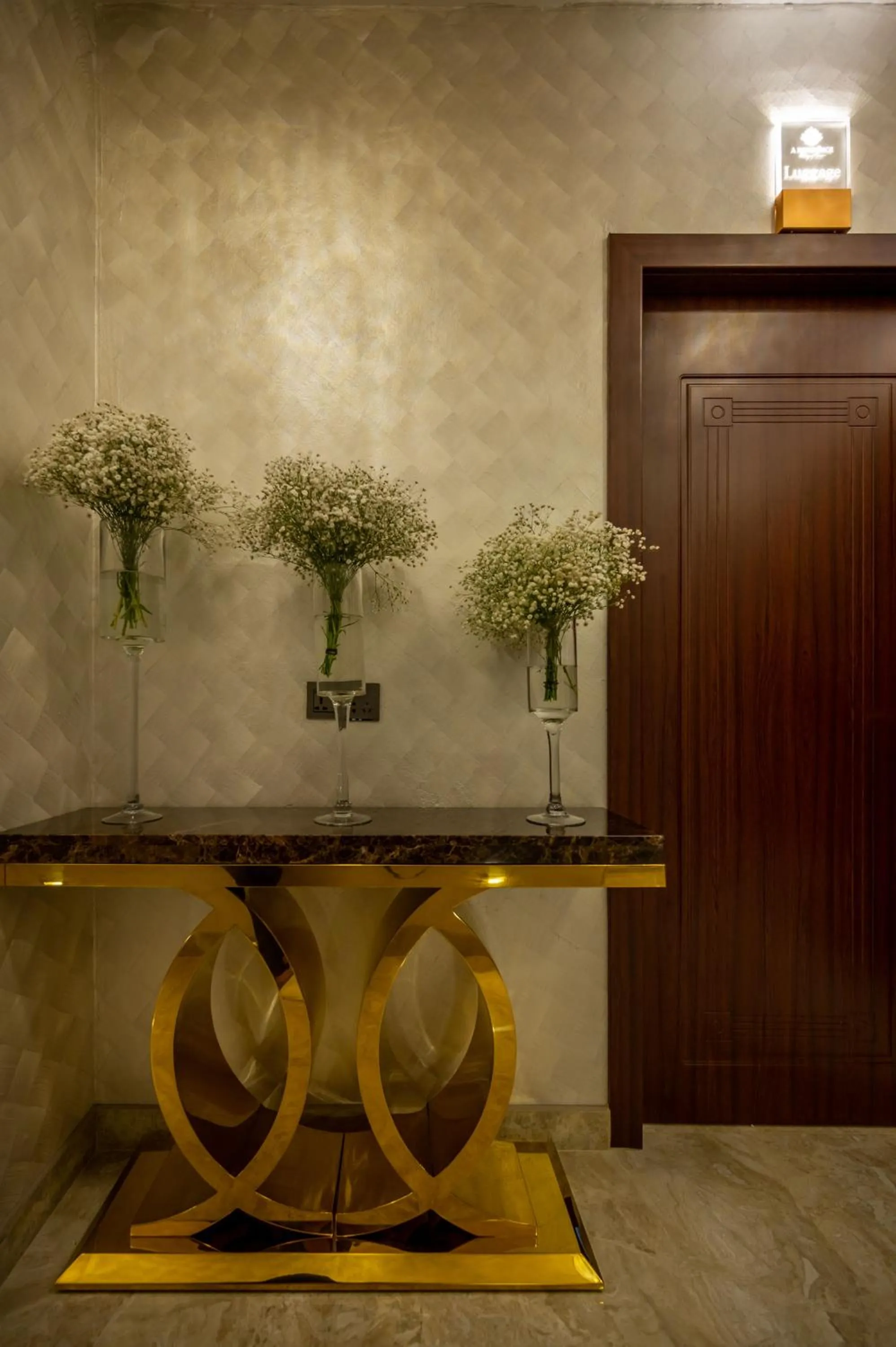 Lobby or reception in A Residence @ Between Hilton & Cititel Hotel
