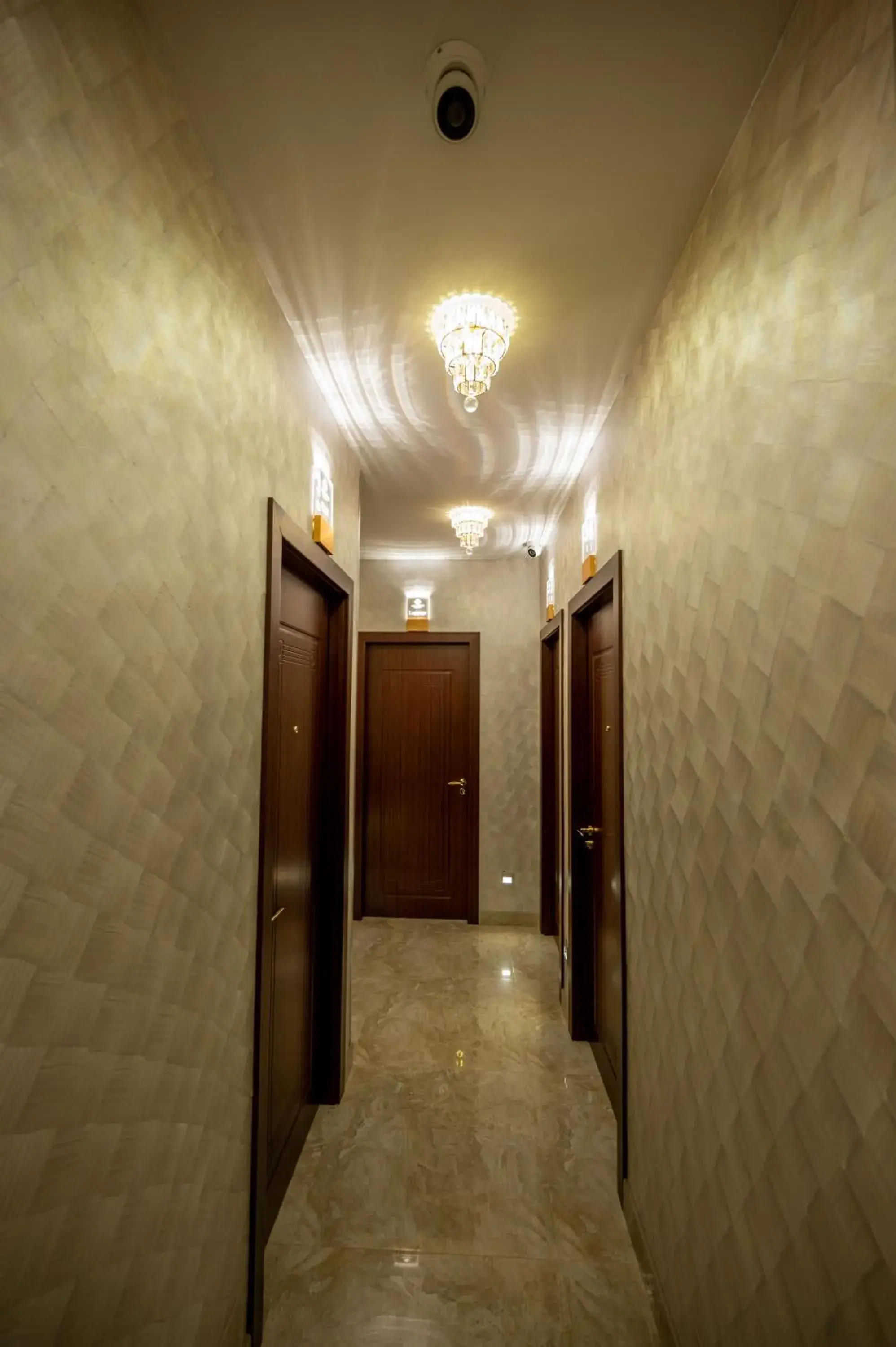 Facade/entrance in A Residence @ Between Hilton & Cititel Hotel Facade/entrance in A Residence @ Between Hilton & Cititel Hotel