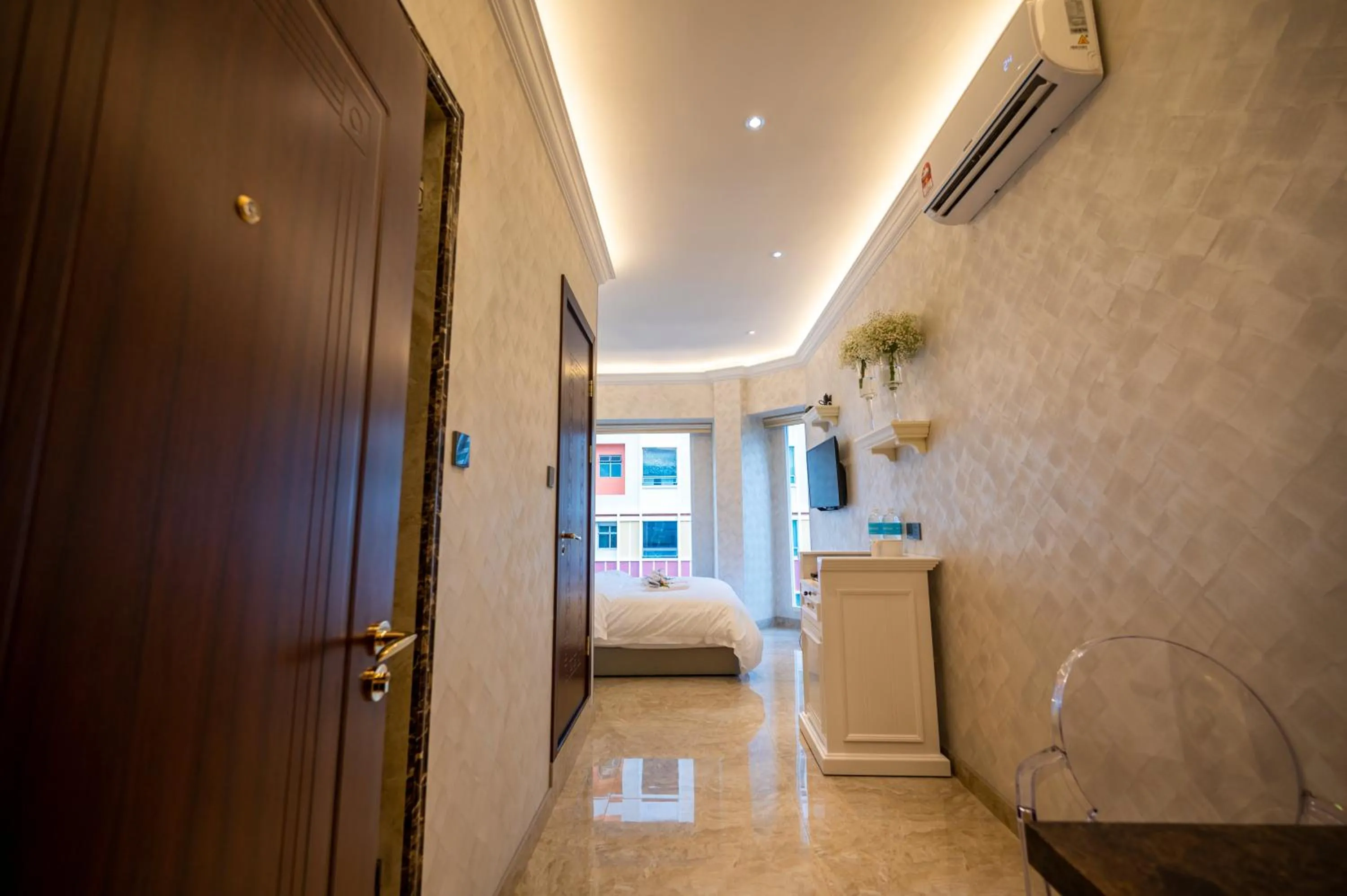 Living room, Bed in ACJ Residence @ Beside Cititel Hotel