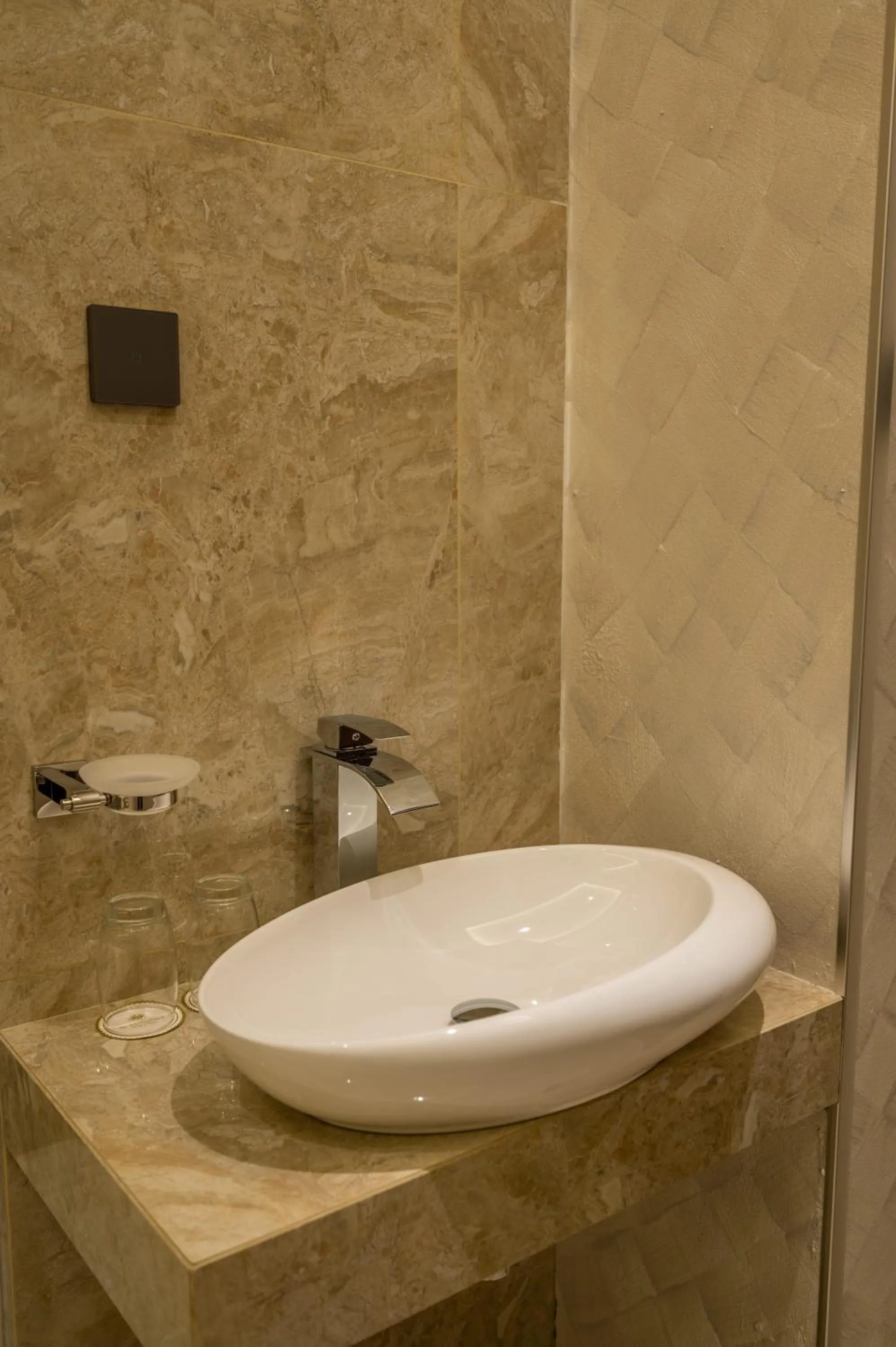 Toilet in ACJ Residence @ Beside Cititel Hotel