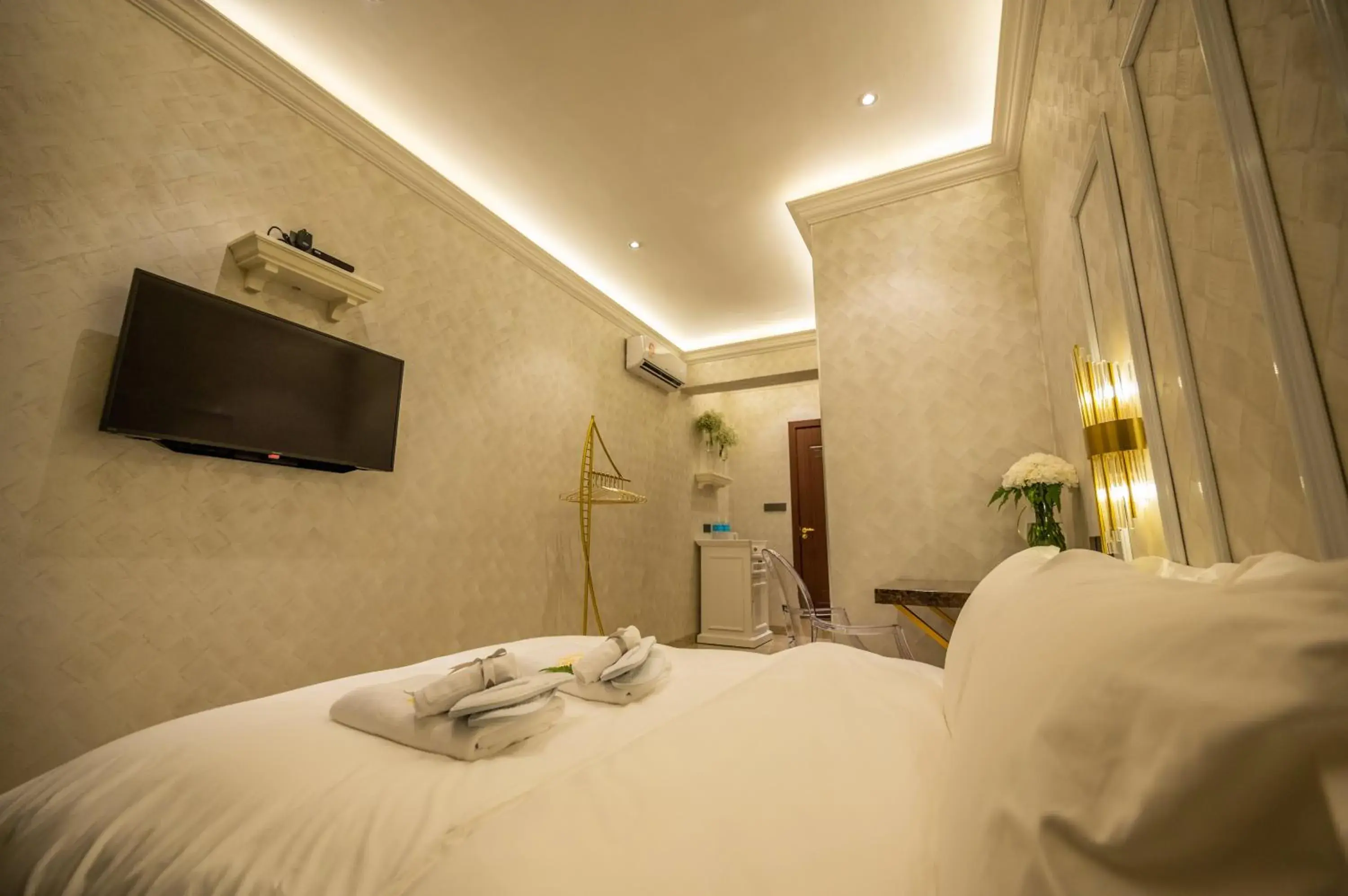 Standard Double Room in ACJ Residence @ Beside Cititel Hotel Standard Double Room in ACJ Residence @ Beside Cititel Hotel