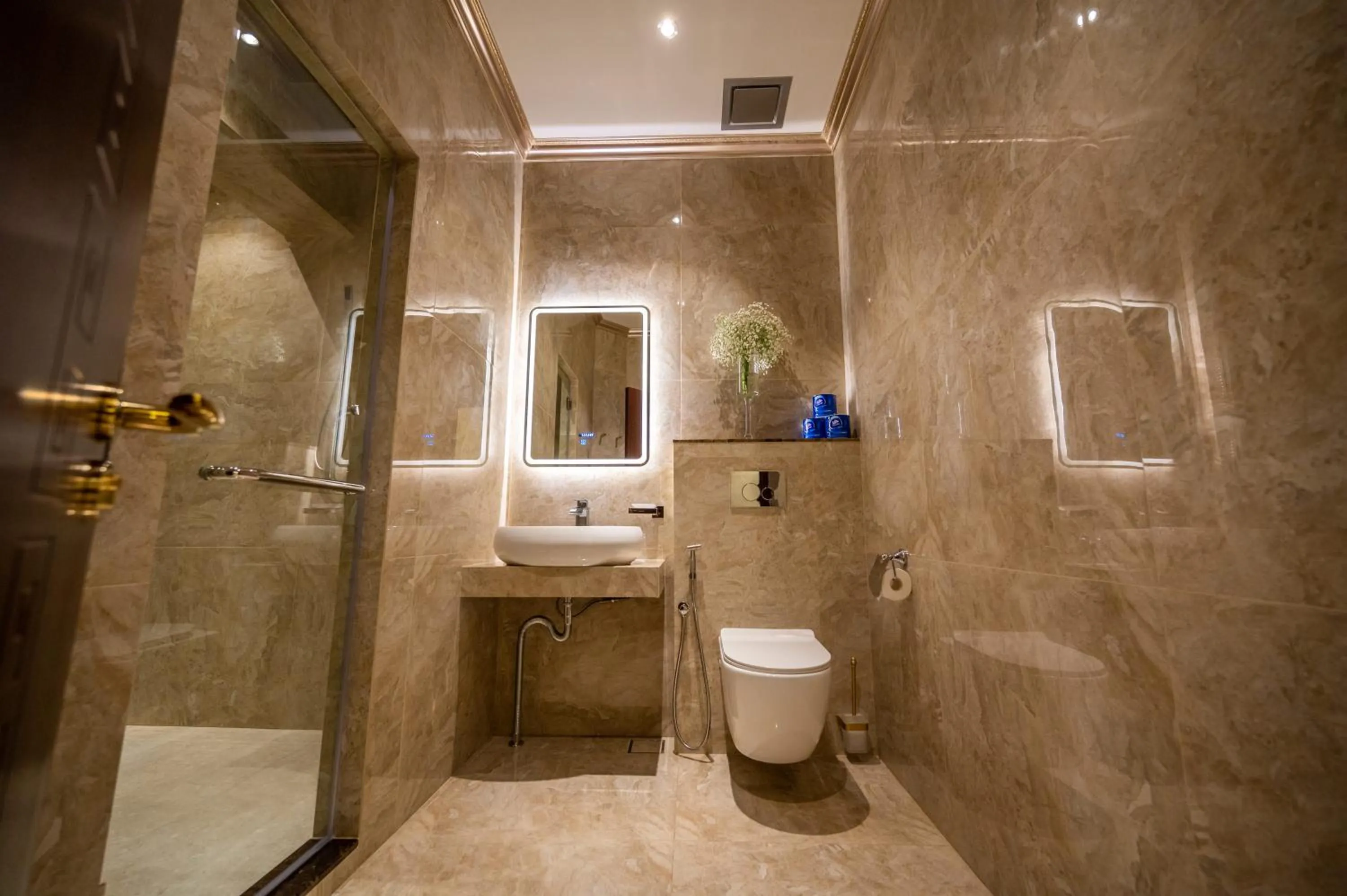 Shower in ACJ Residence @ Beside Cititel Hotel