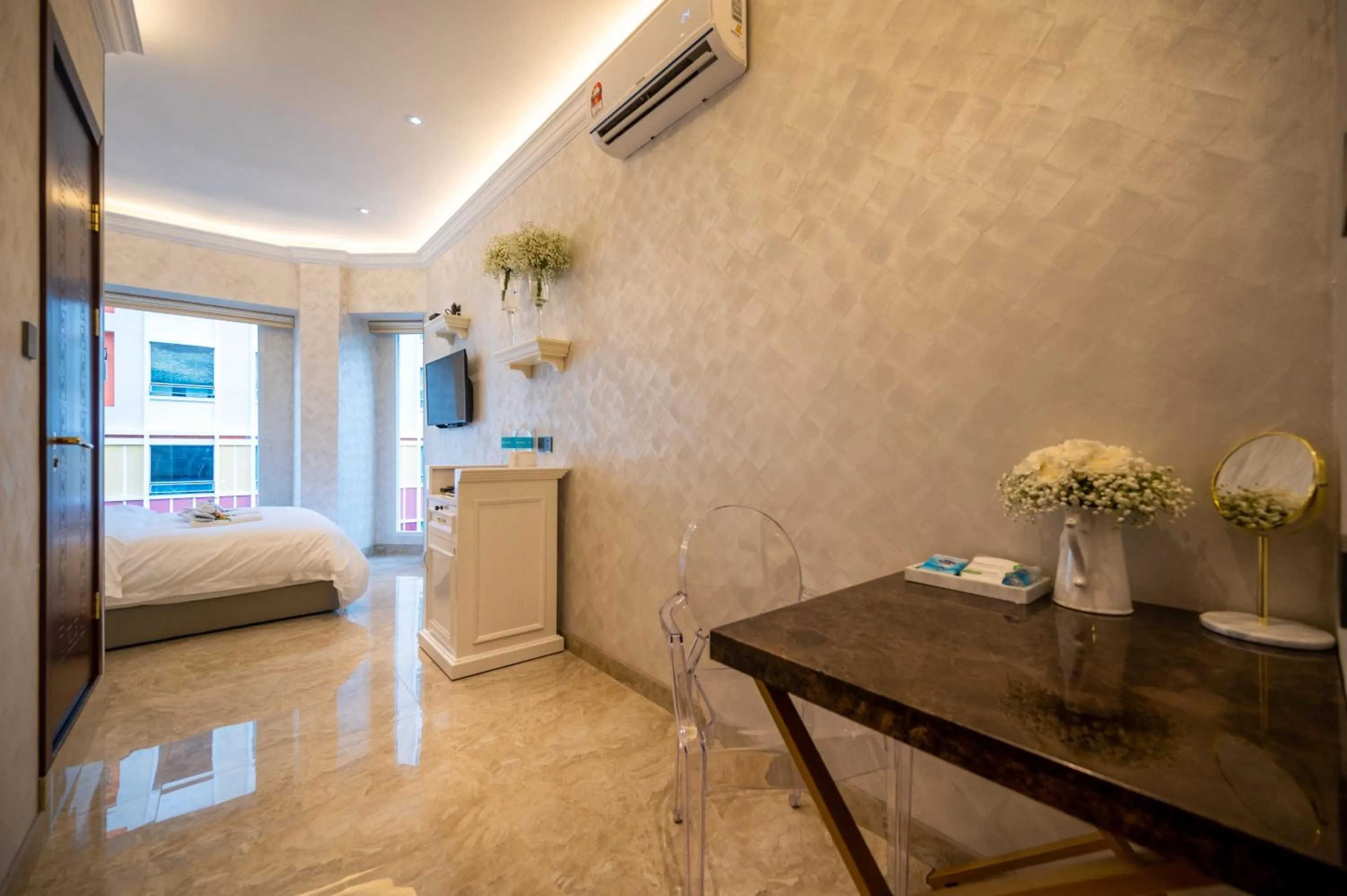 Living room, Bed in ACJ Residence @ Beside Cititel Hotel