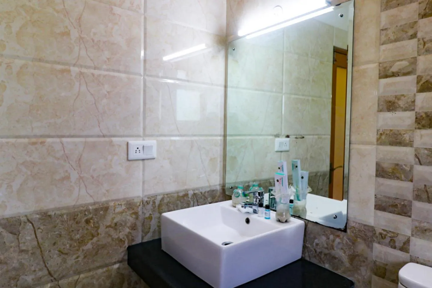 The Byke Neelkanth Manali