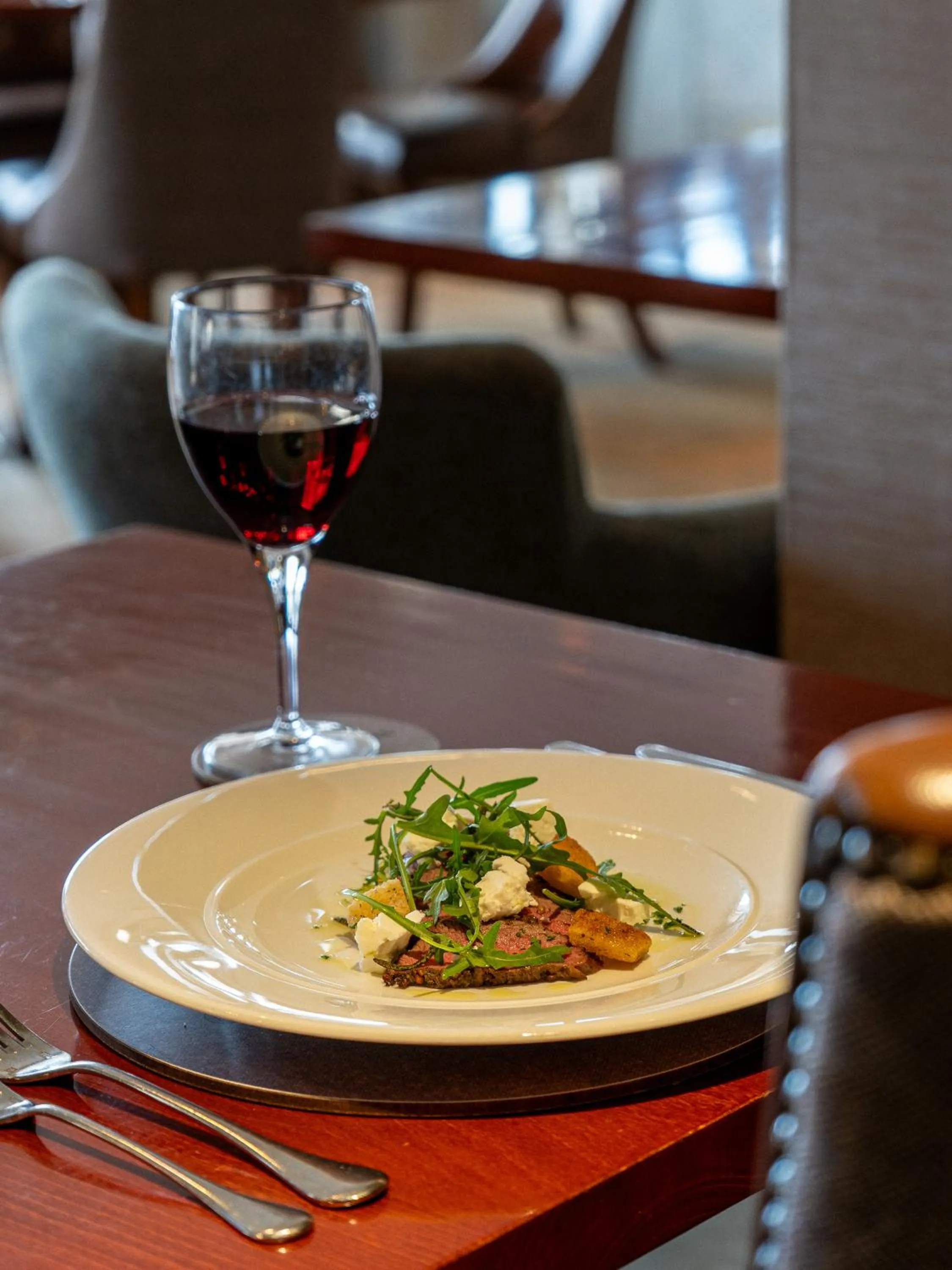 Restaurant/places to eat in The Mansefield Hotel