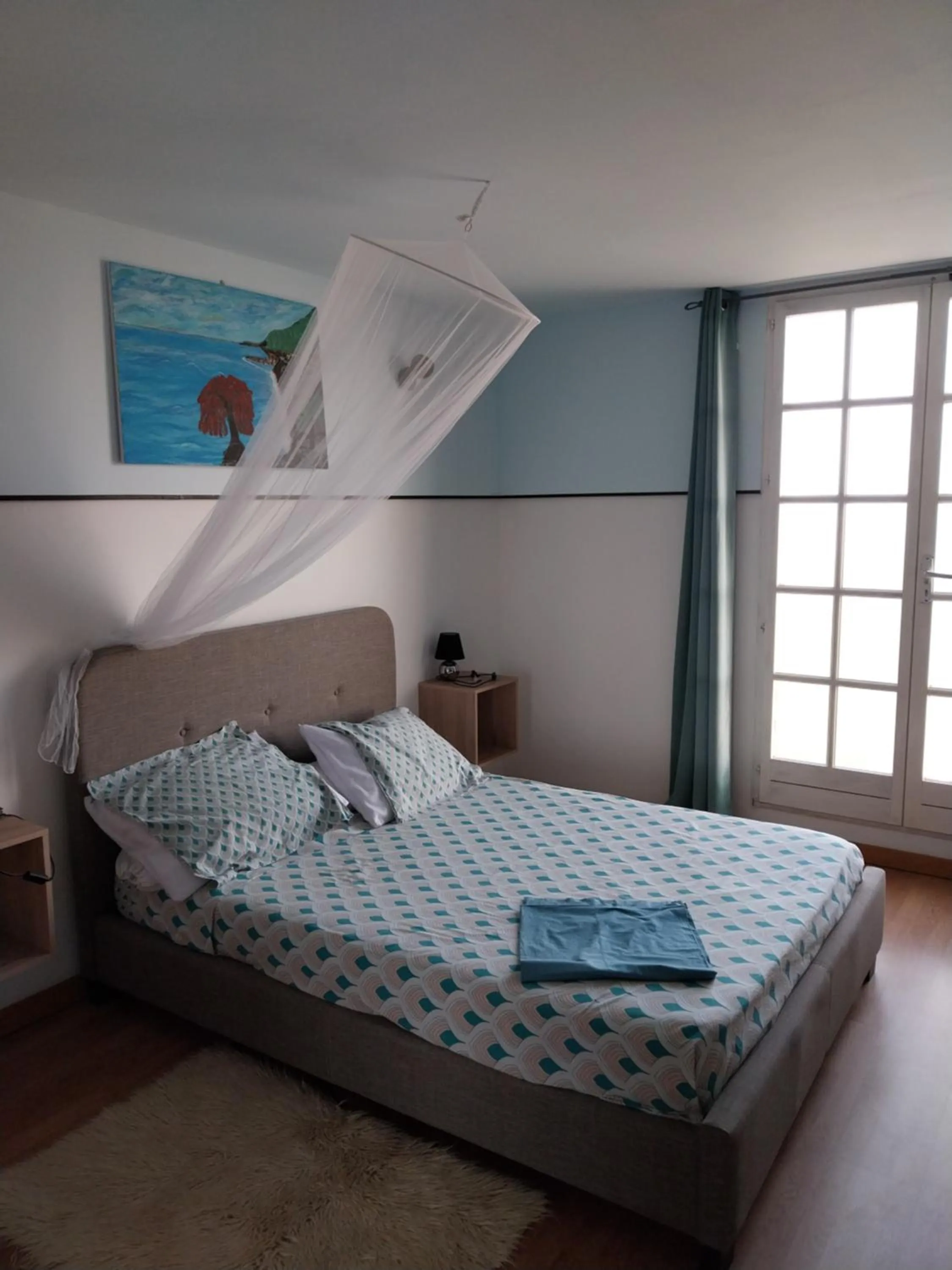 Bed in HORIZON 180°