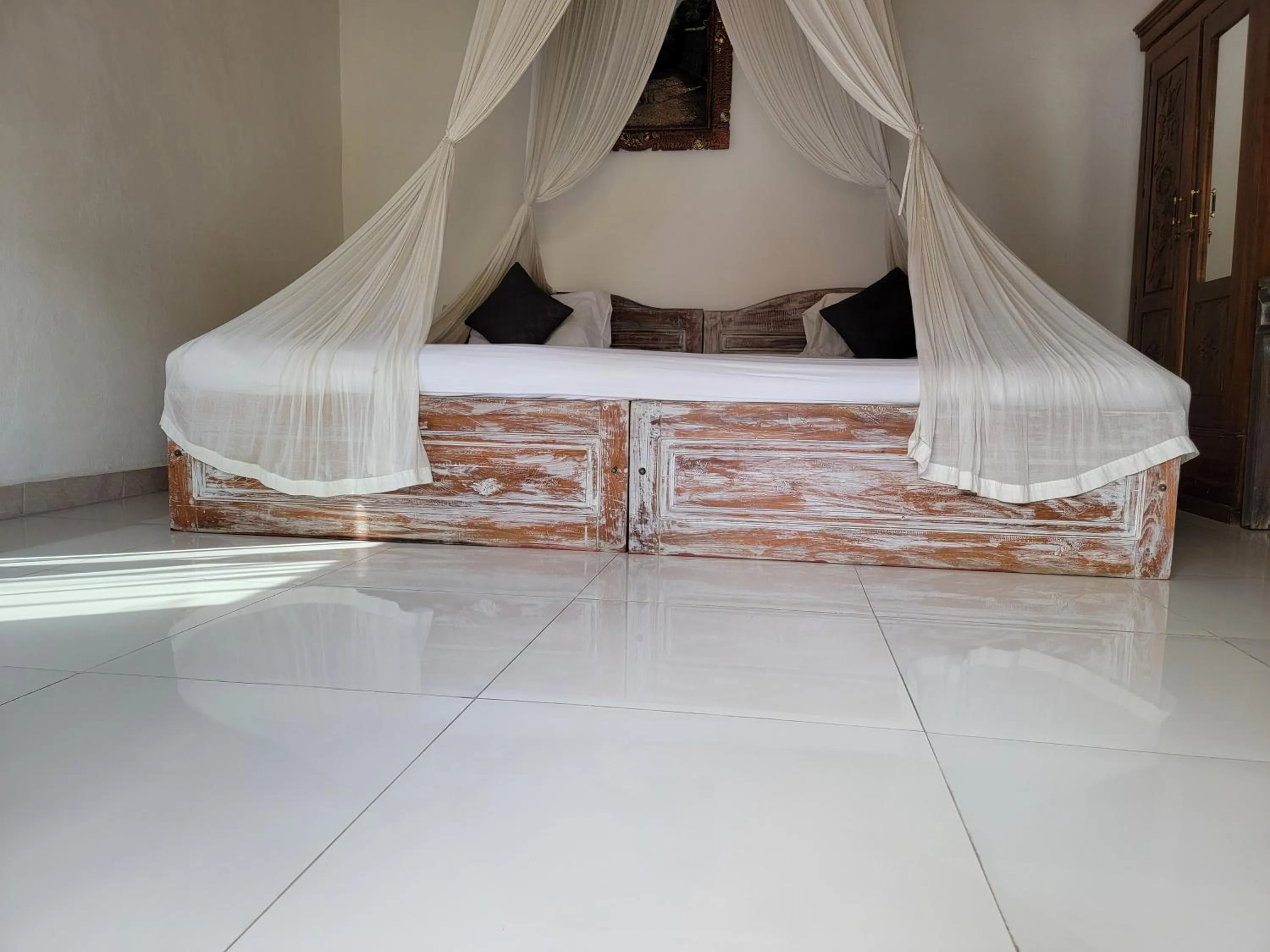 Bed in Ananda JJ Ubud Resort & Spa