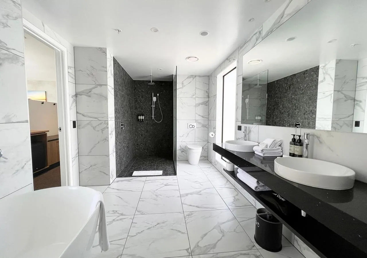 Bathroom in Sudima Kaikōura