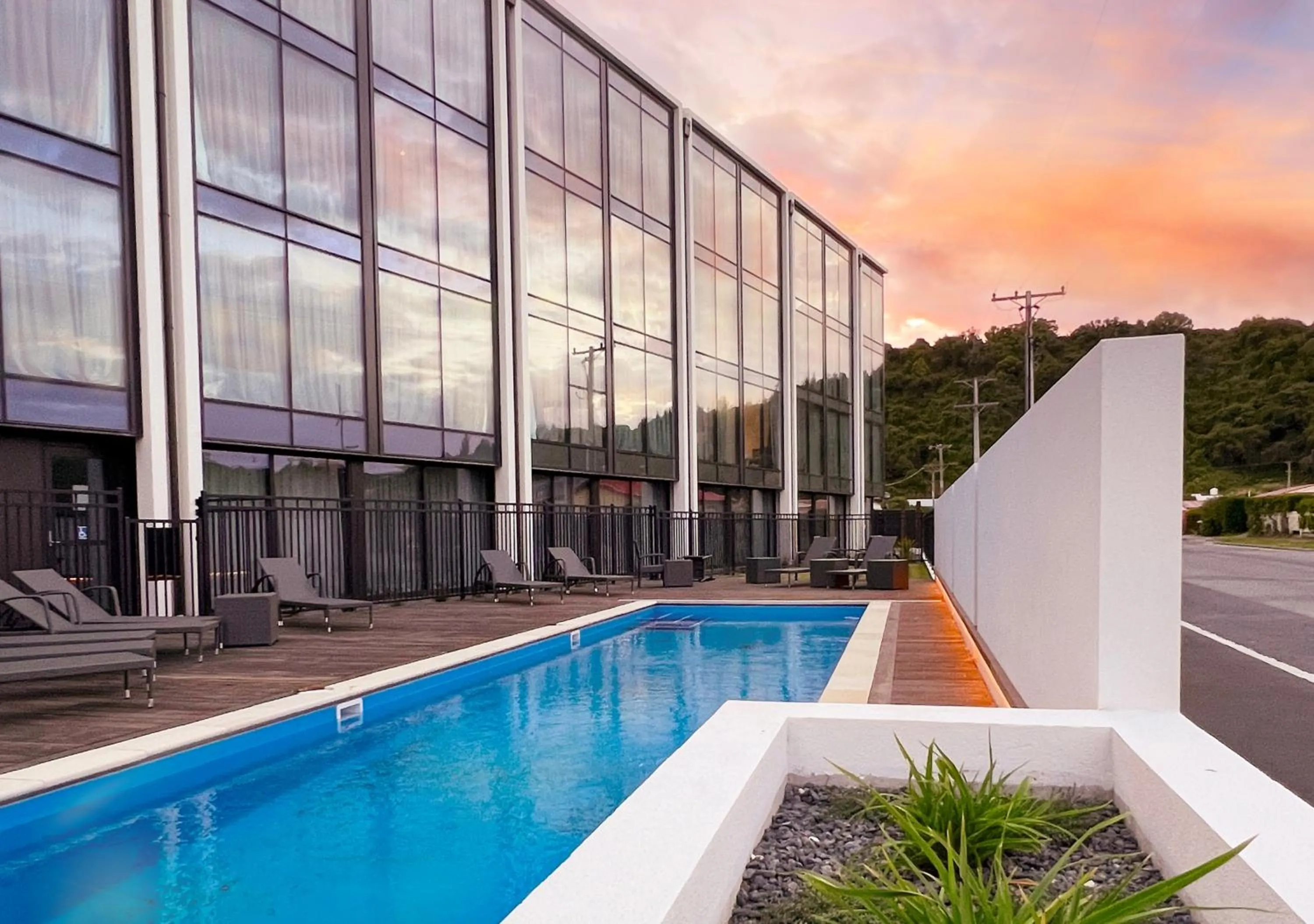 Pool view in Sudima Kaikōura