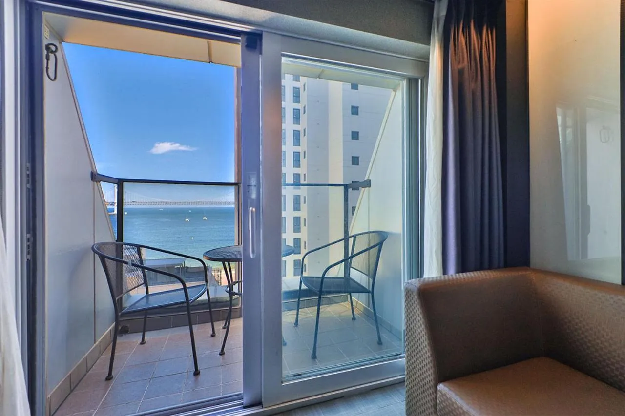 Balcony/Terrace in Moonbay Hotel