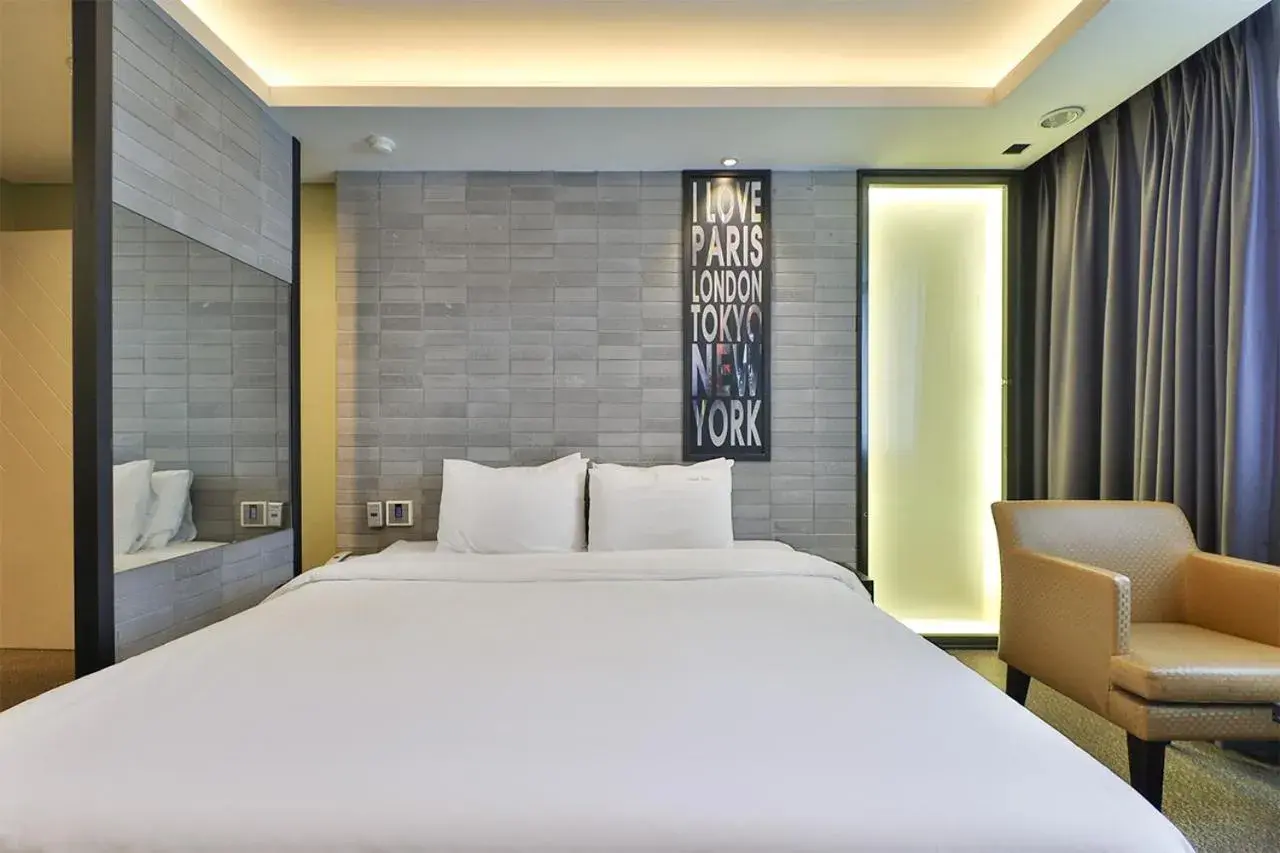 Bed in Moonbay Hotel Bed in Moonbay Hotel