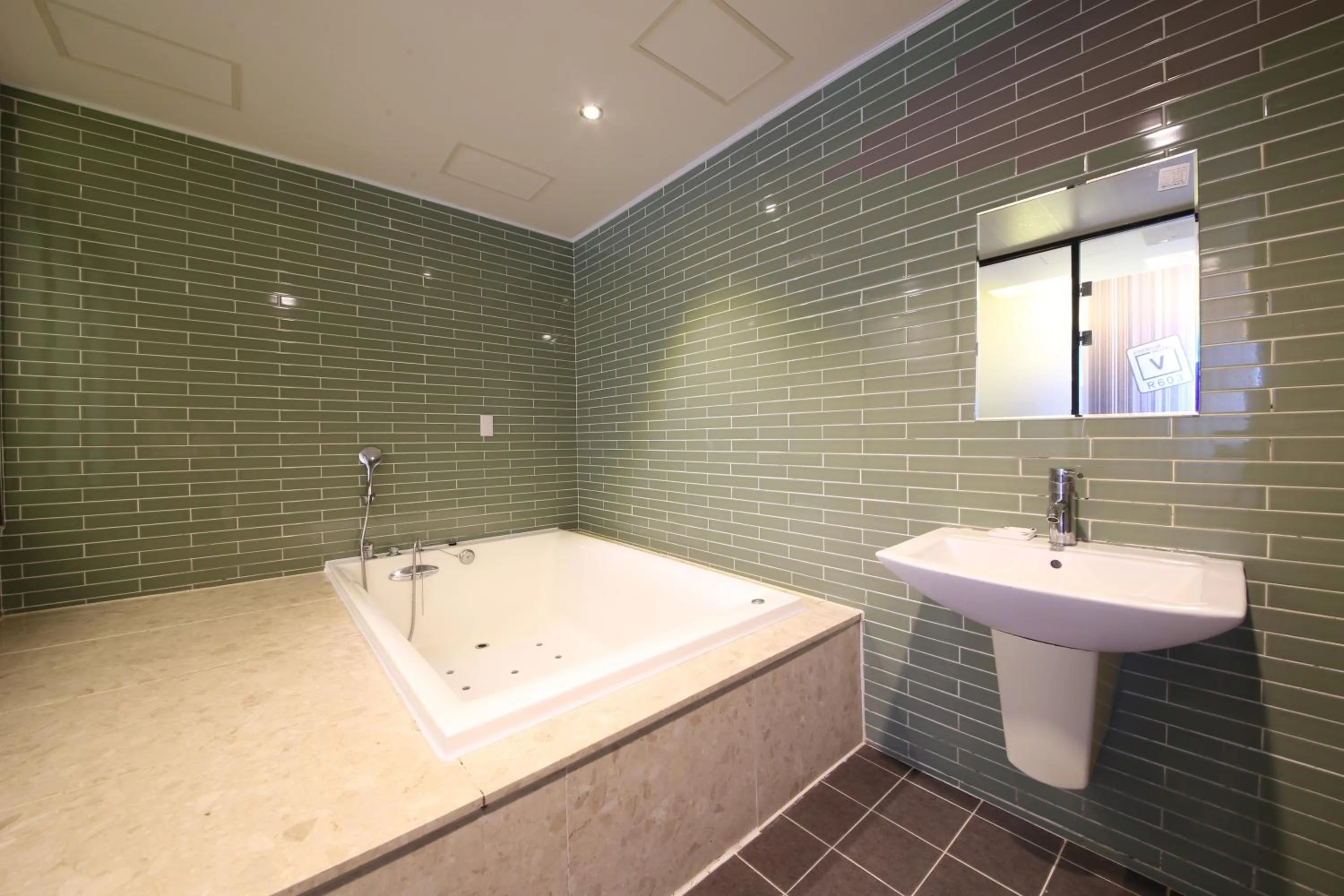 Bath in Moonbay Hotel