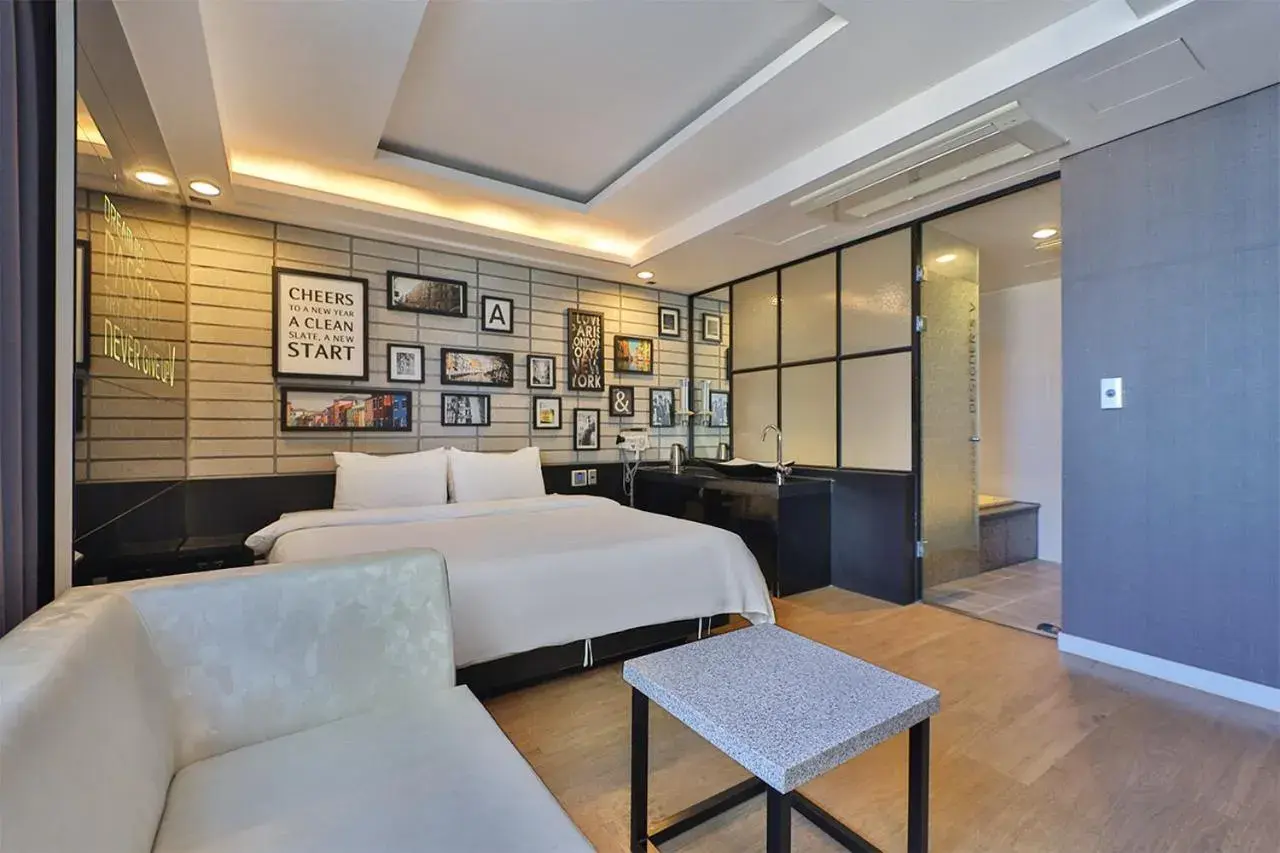 Bed in Moonbay Hotel Bed in Moonbay Hotel